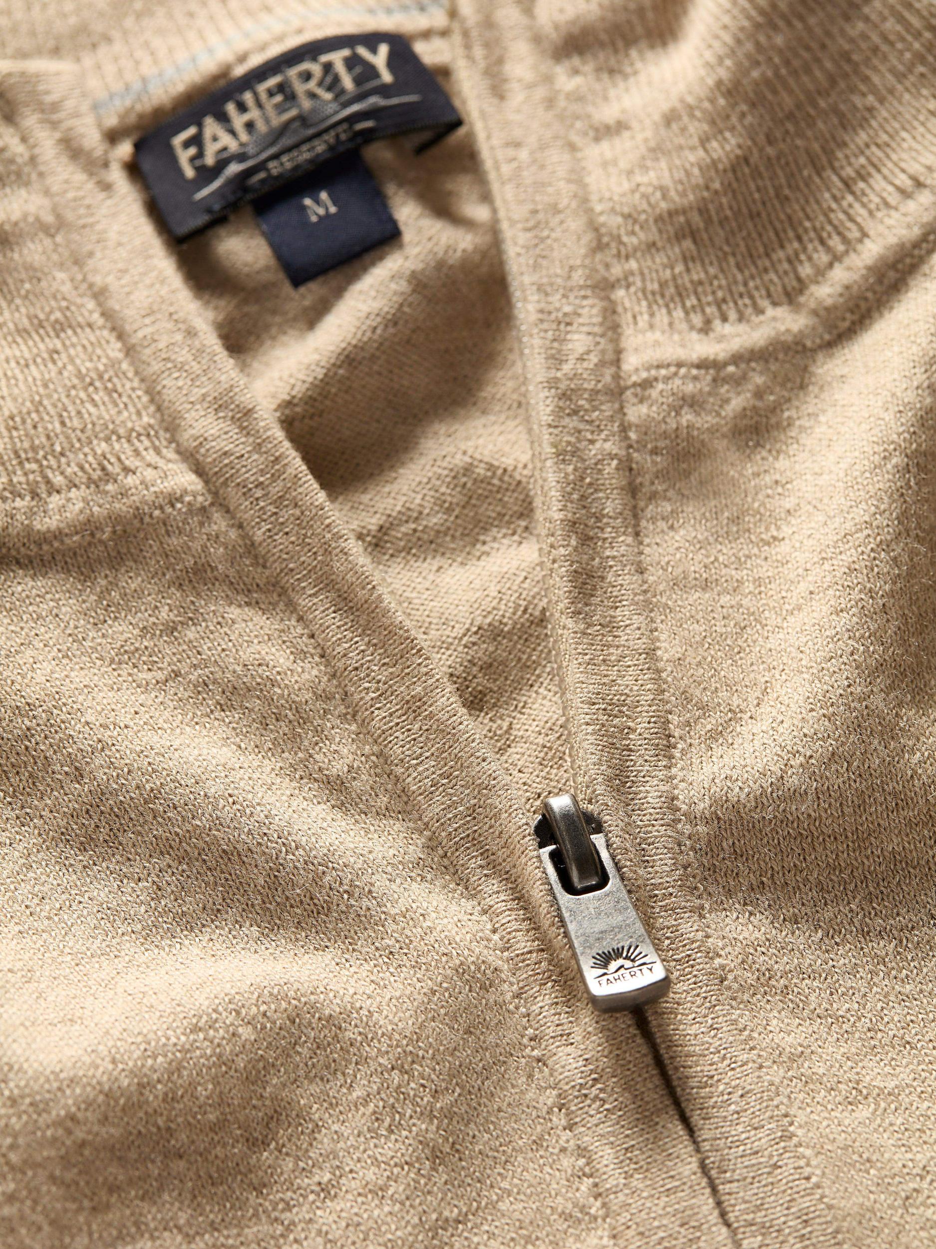 Movement™ Quarter Zip Sweater - Soft Dune Heather Male Product Image