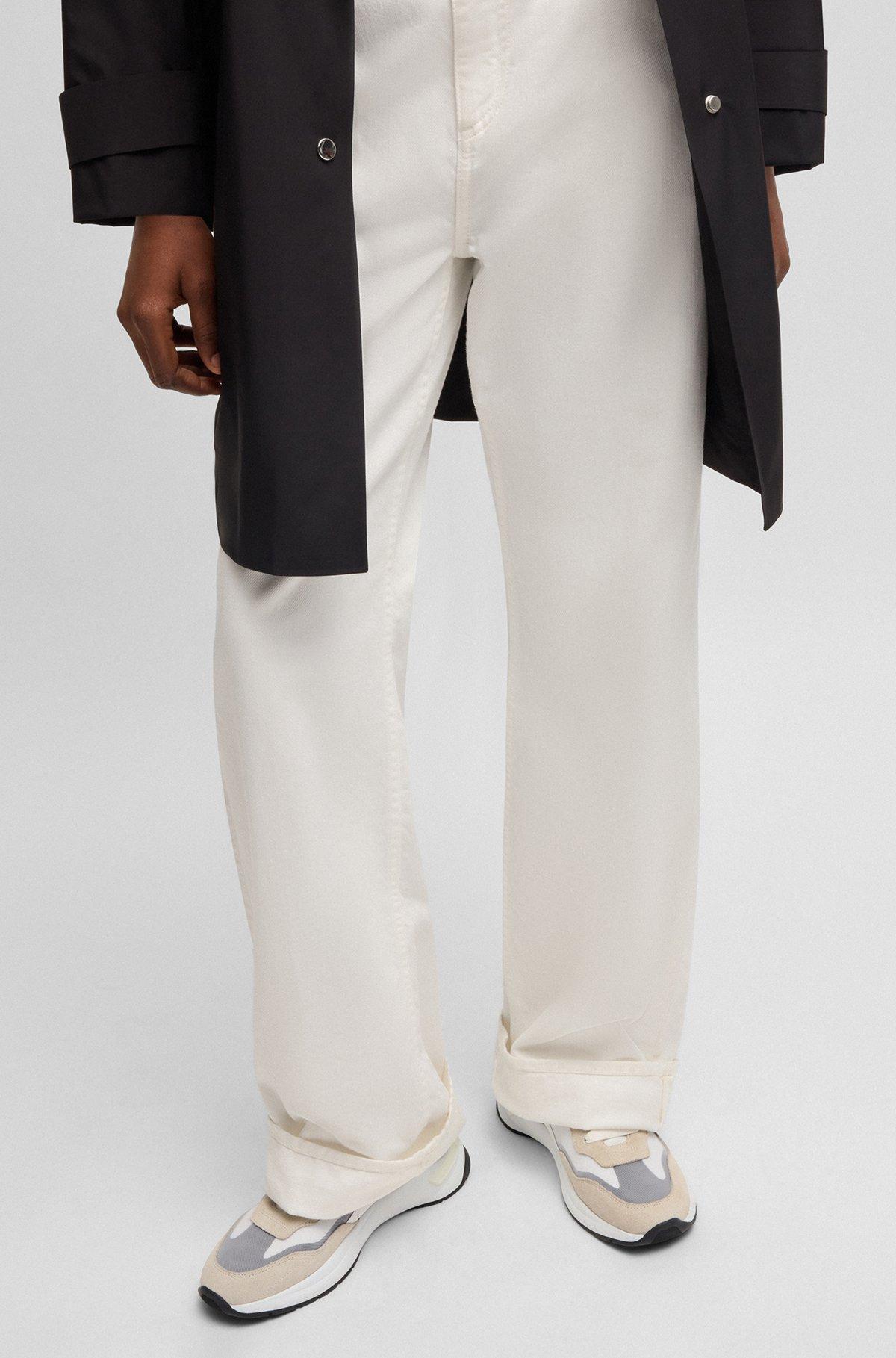 Running-inspired trainers with suede and mesh Product Image