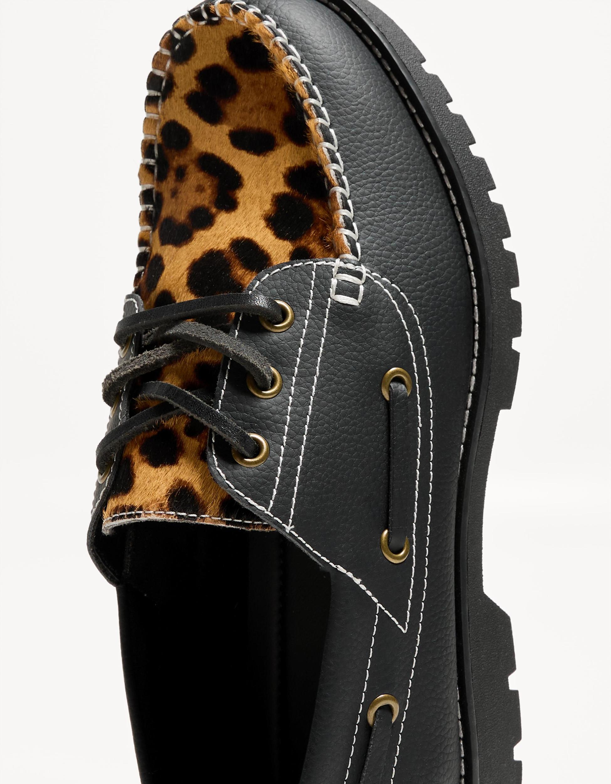 Animal print deck shoes Product Image