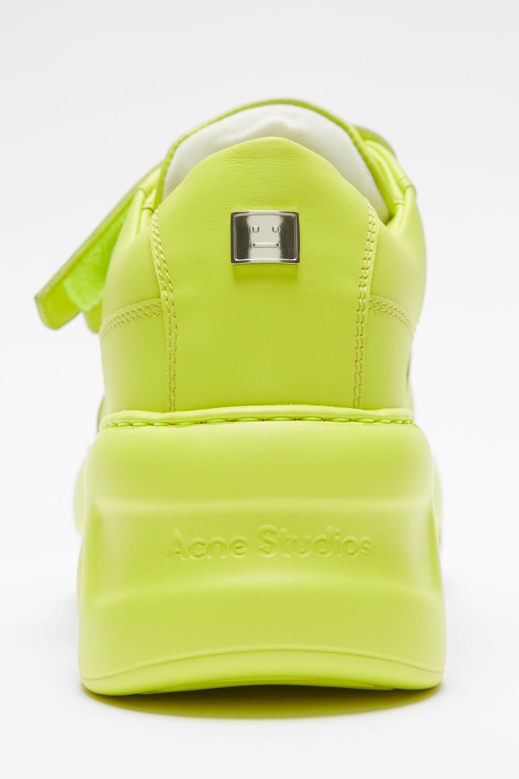 Velcro strap platform sneakers Product Image