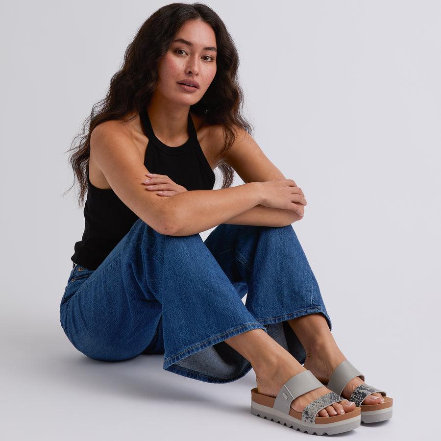 Cushion Vista Hi Female Product Image