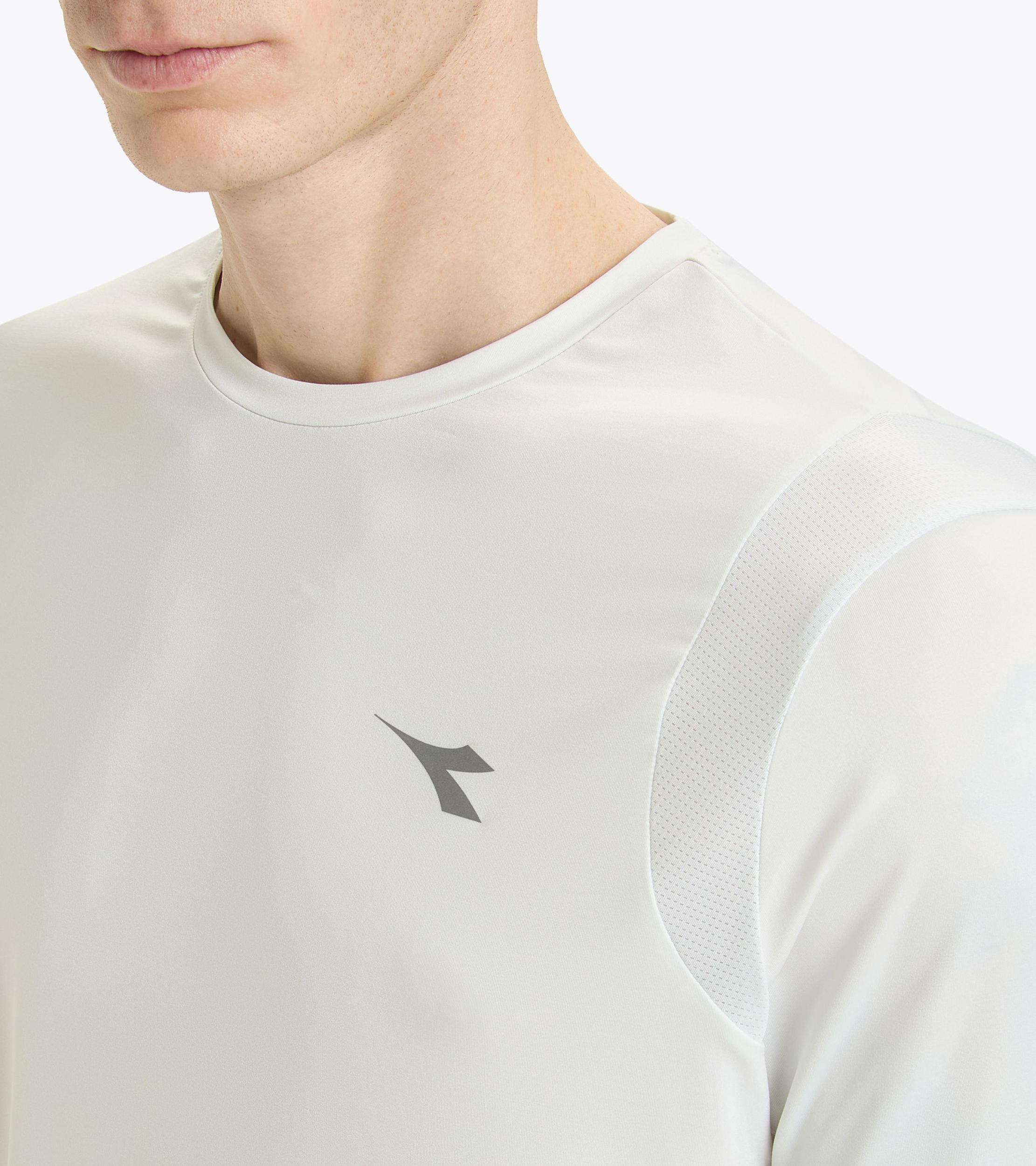 SS T-SHIRT TECH RUN CREW CO Product Image