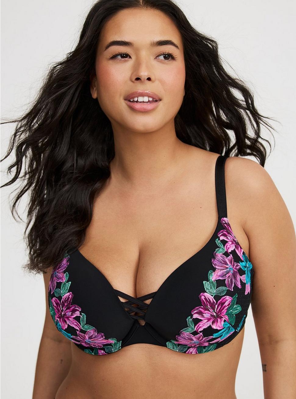 XO Plunge Push-Up Nova Lace Bra Product Image