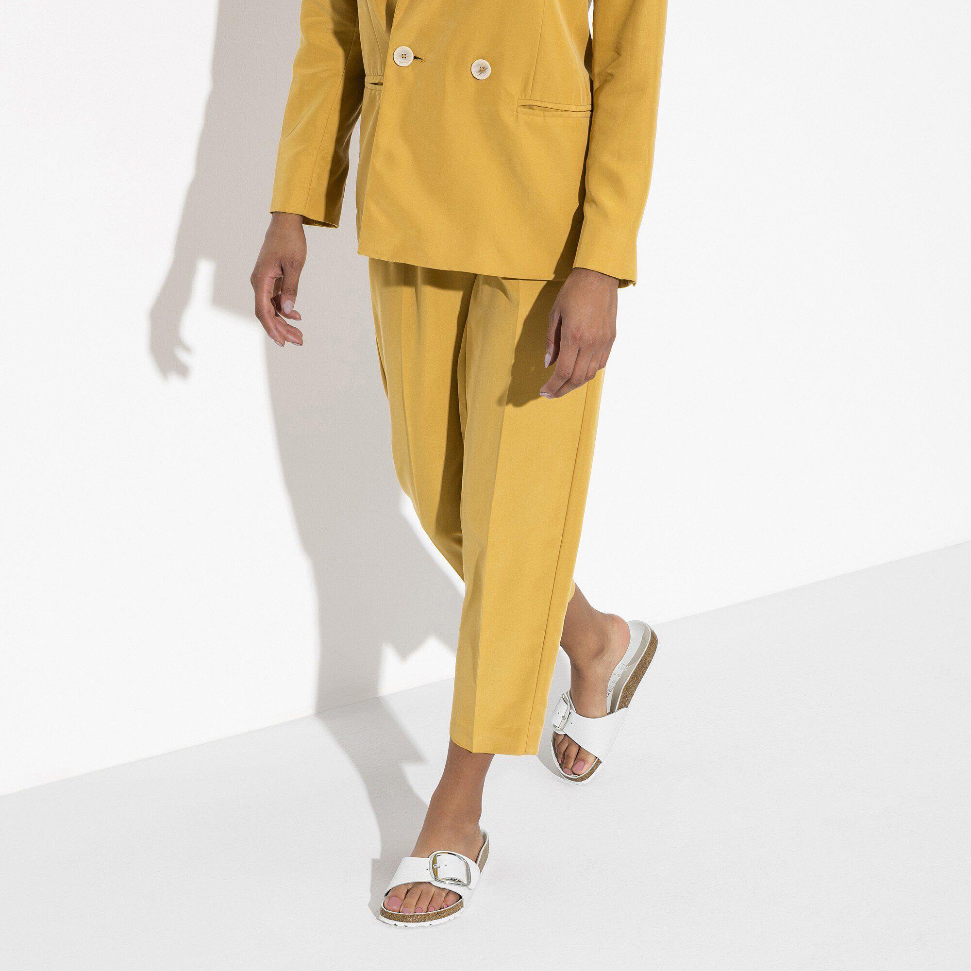 Madrid Big Buckle Natural Leather Product Image