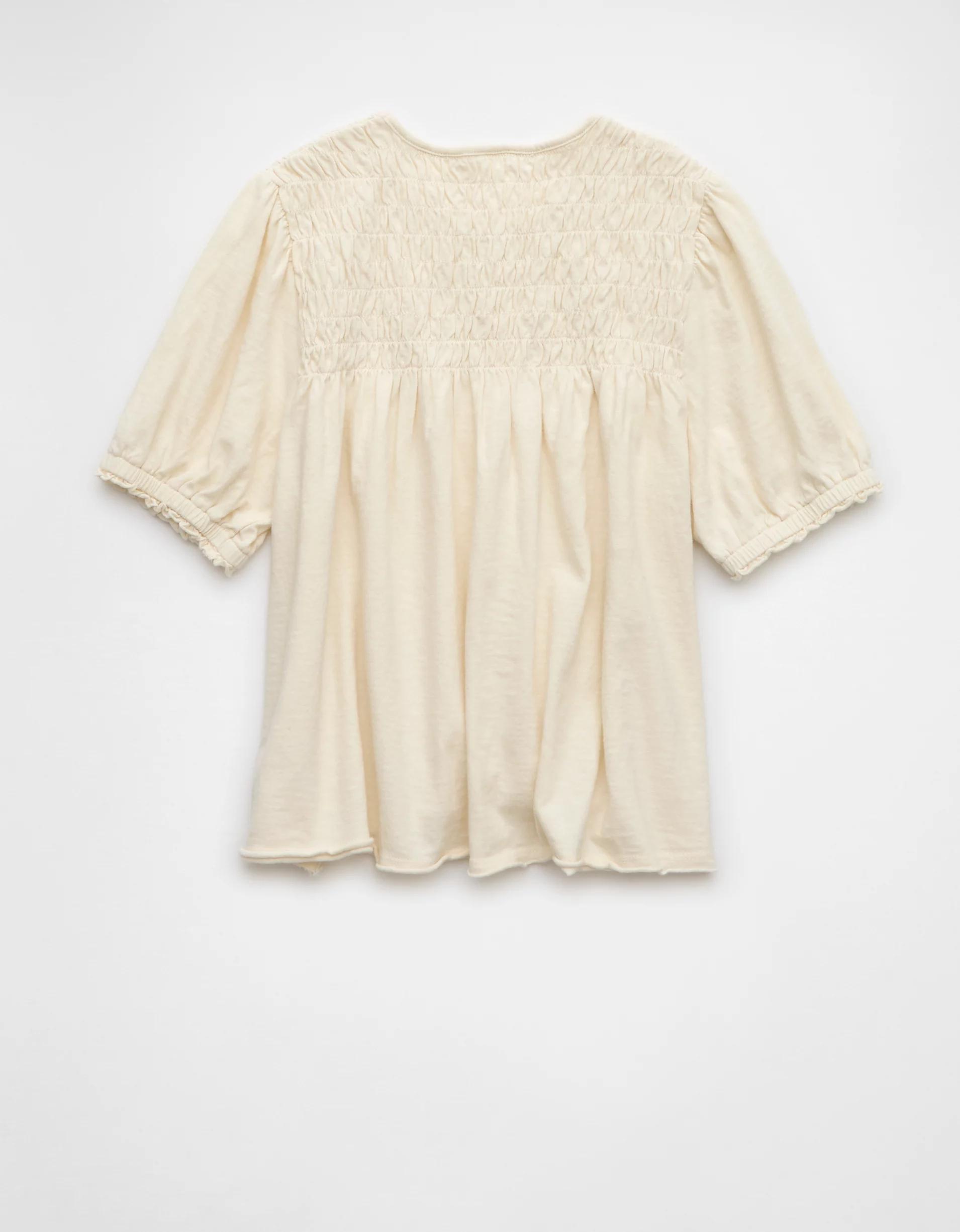 AE Sunchaser Knit Puff Sleeve Smocked T-Shirt Product Image