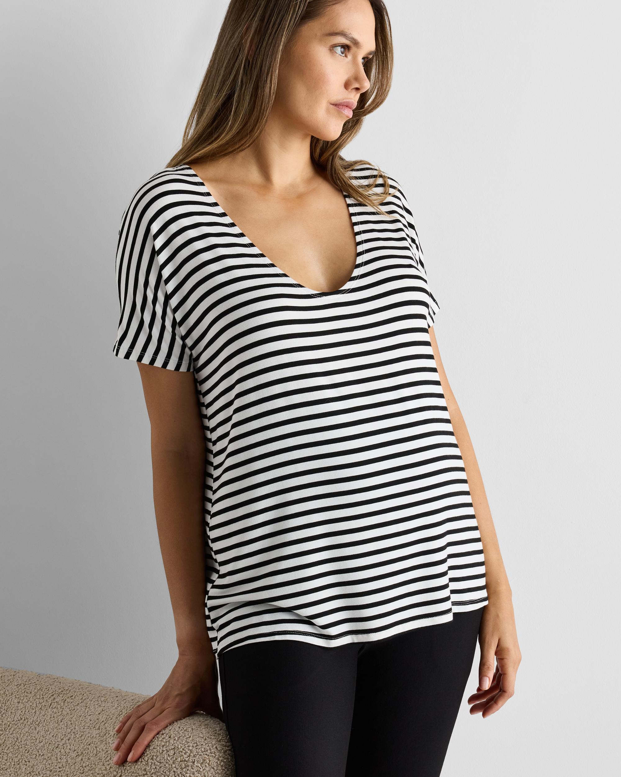Quince | Women's Bamboo Jersey Maternity Soft V-Neck T-Shirt Size XS Product Image