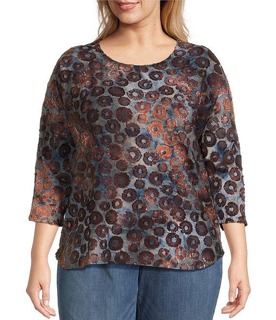 Leo & Nicole Plus Size Jacquard Print Crew Neck 3/4 Dolman Sleeve Top Product Image