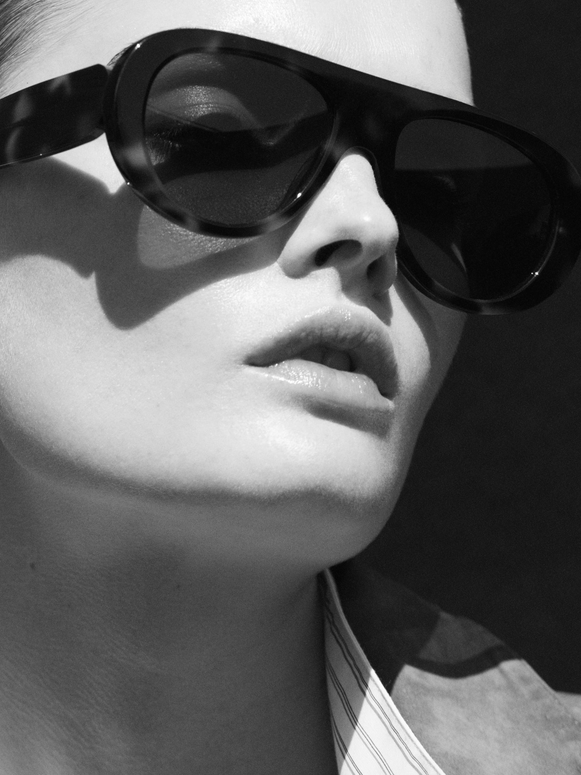 Flowing suede leather blazer Product Image