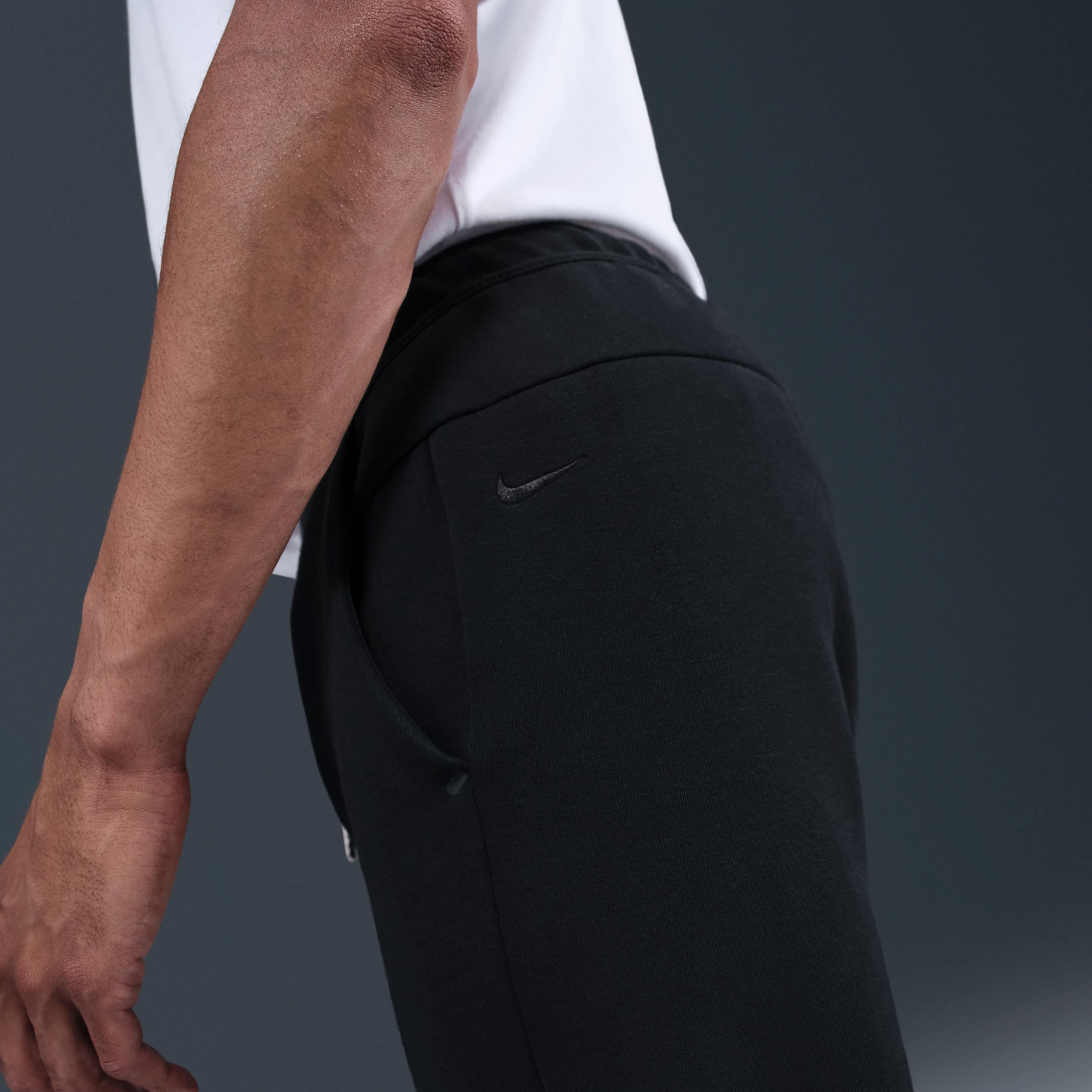 Nike Mens Kobe Tech Fleece Jogger Pants | IB2716-010 Product Image
