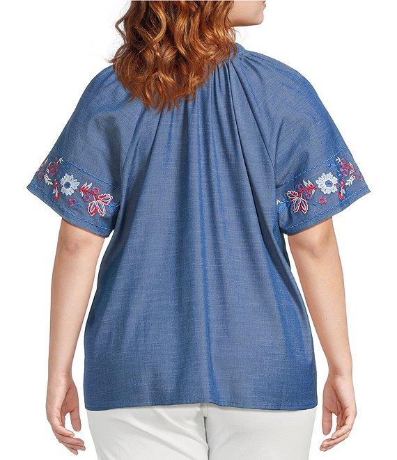 Calessa Plus Size Embroidered Split V-Neck Short Sleeve Button-Front Tunic Product Image