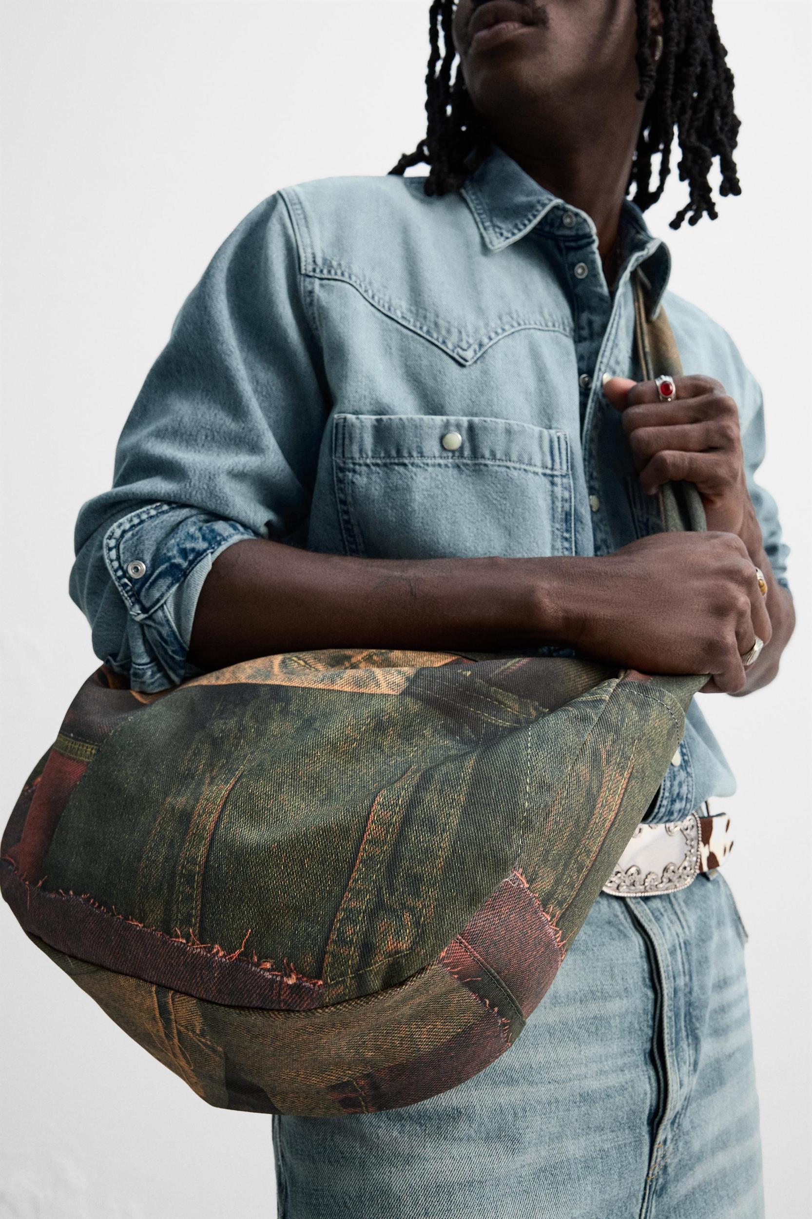 DENIM PRINT SHOULDER BAG Product Image