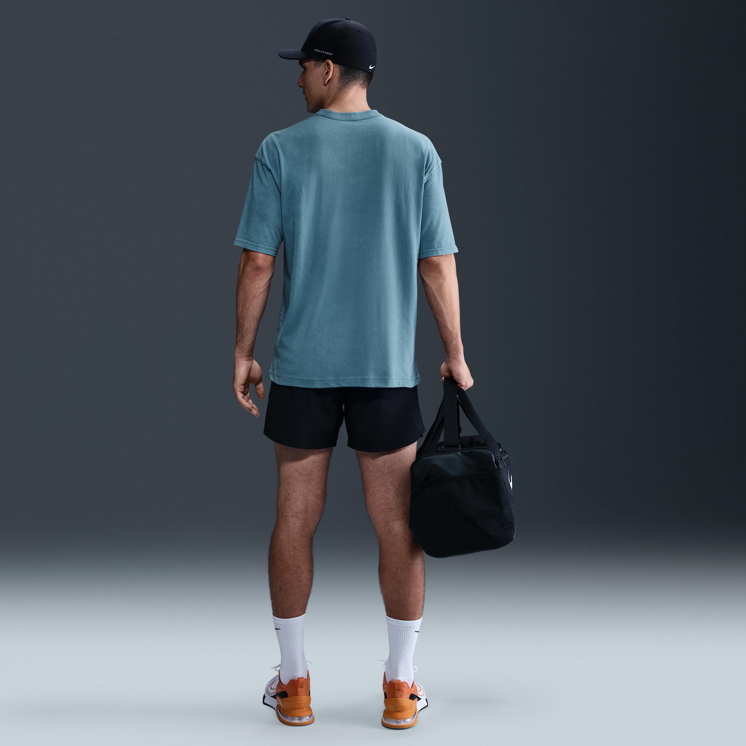 Nike Men's Max90 Fitness T-Shirt Product Image