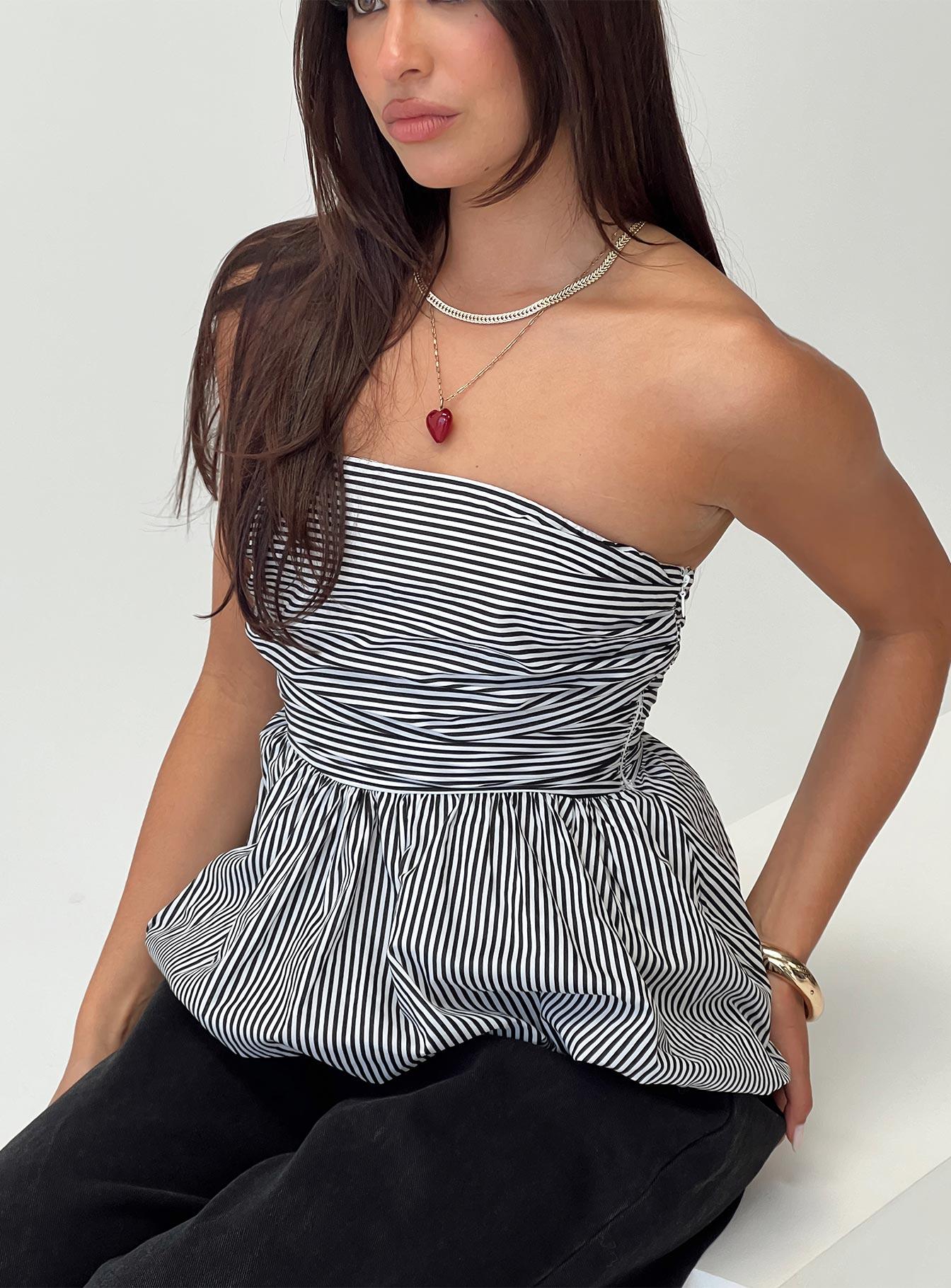 Selenea Bubble Hem Top Black / White Product Image