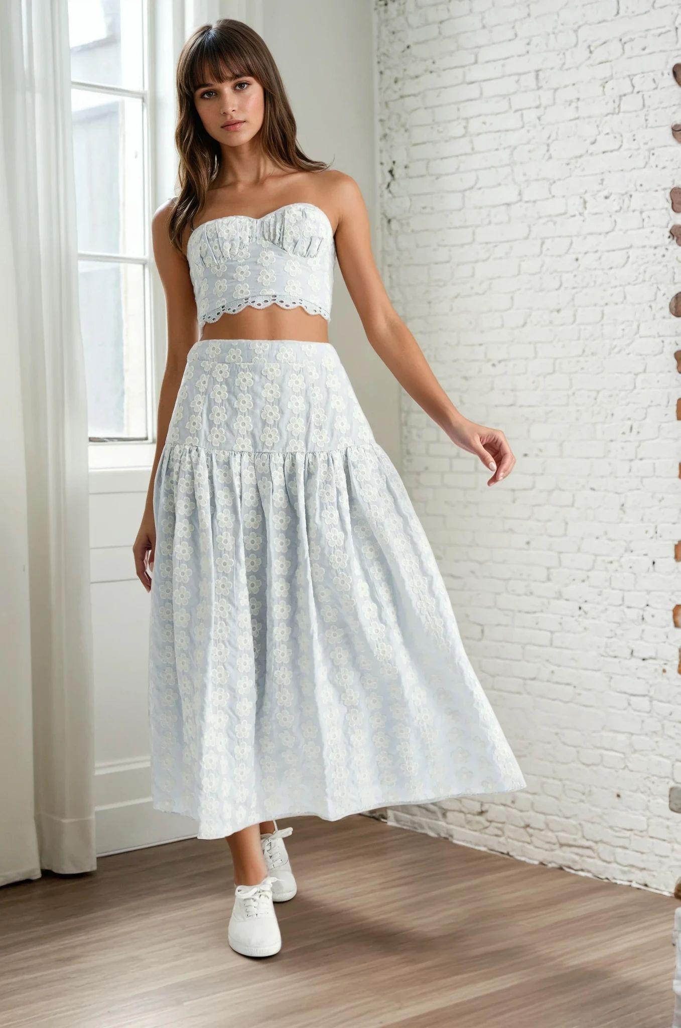 Alyssa Floral Eyelet Strapless Crop Top | Blue Product Image