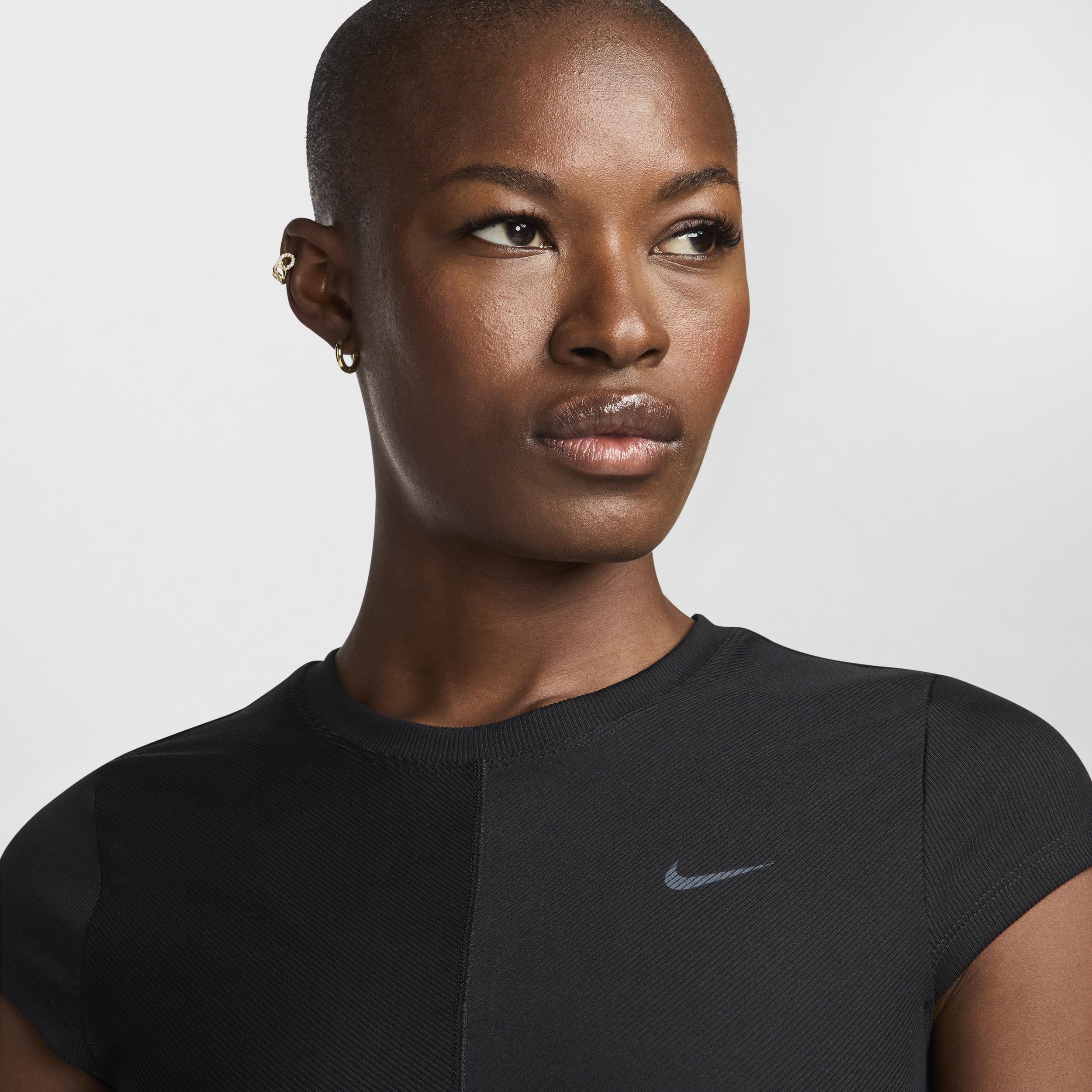 Nike Women's One Fitted Rib Dri-FIT Short-Sleeve Cropped Top Product Image