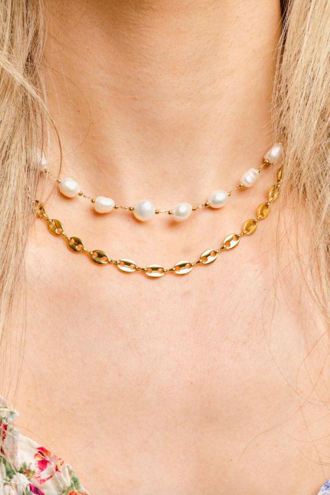 Lucia Pearl Choker Product Image