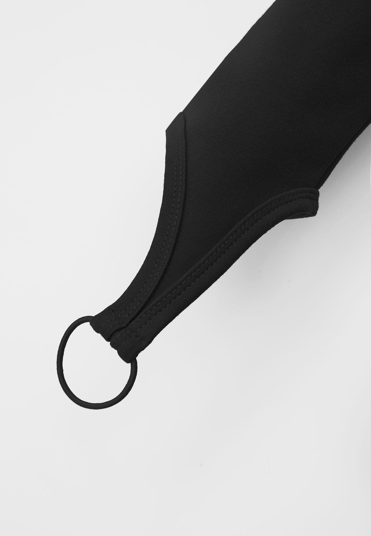 Cut-Out O-Ring Leggings  - Black Female Product Image