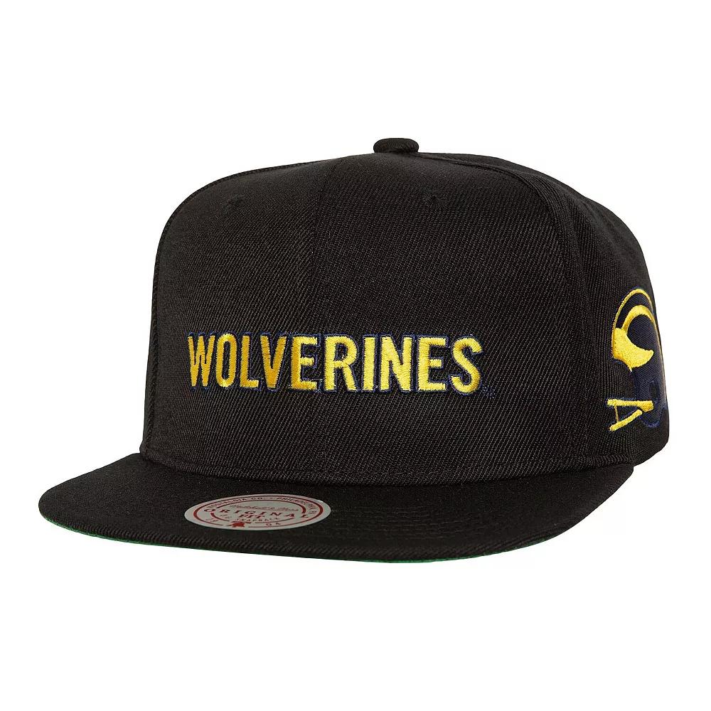 Men's Mitchell & Ness  Black Michigan Wolverines Triple Play Snapback Hat Product Image