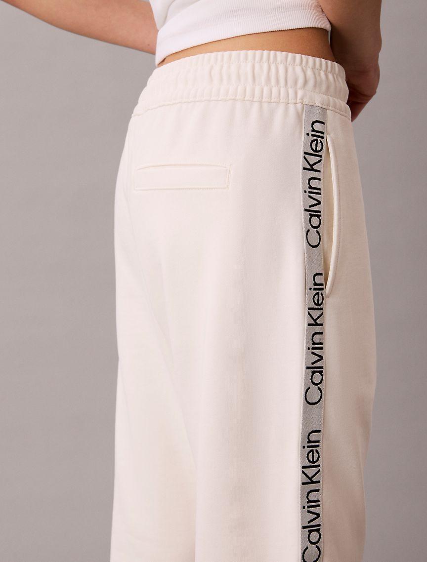 Logo Tape Barrel Pants Product Image