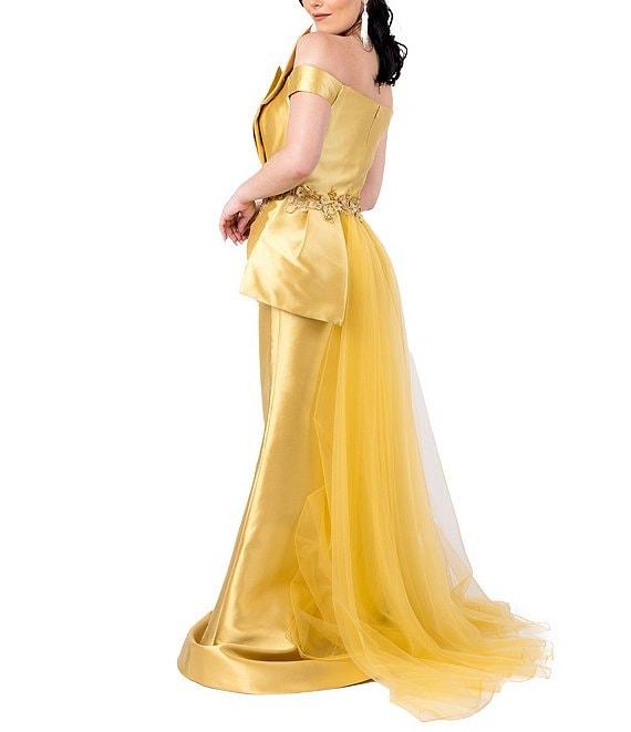 Terani Couture Off-the-Shoulder Tulle Overlay Skirt Mermaid Gown Product Image