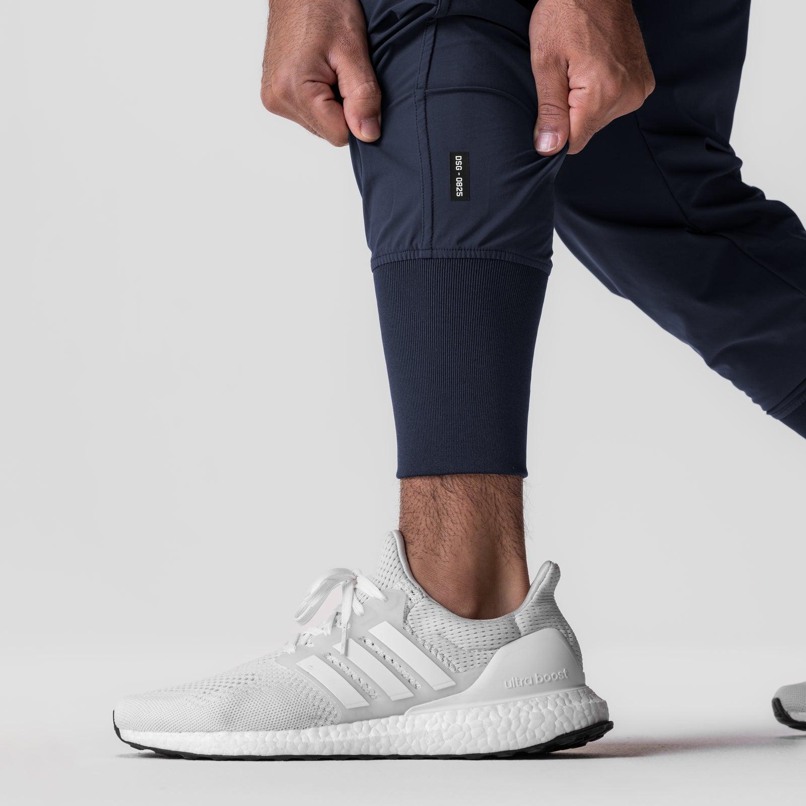 0656. Tetra-Lite® Standard Zip Jogger - Black Male Product Image