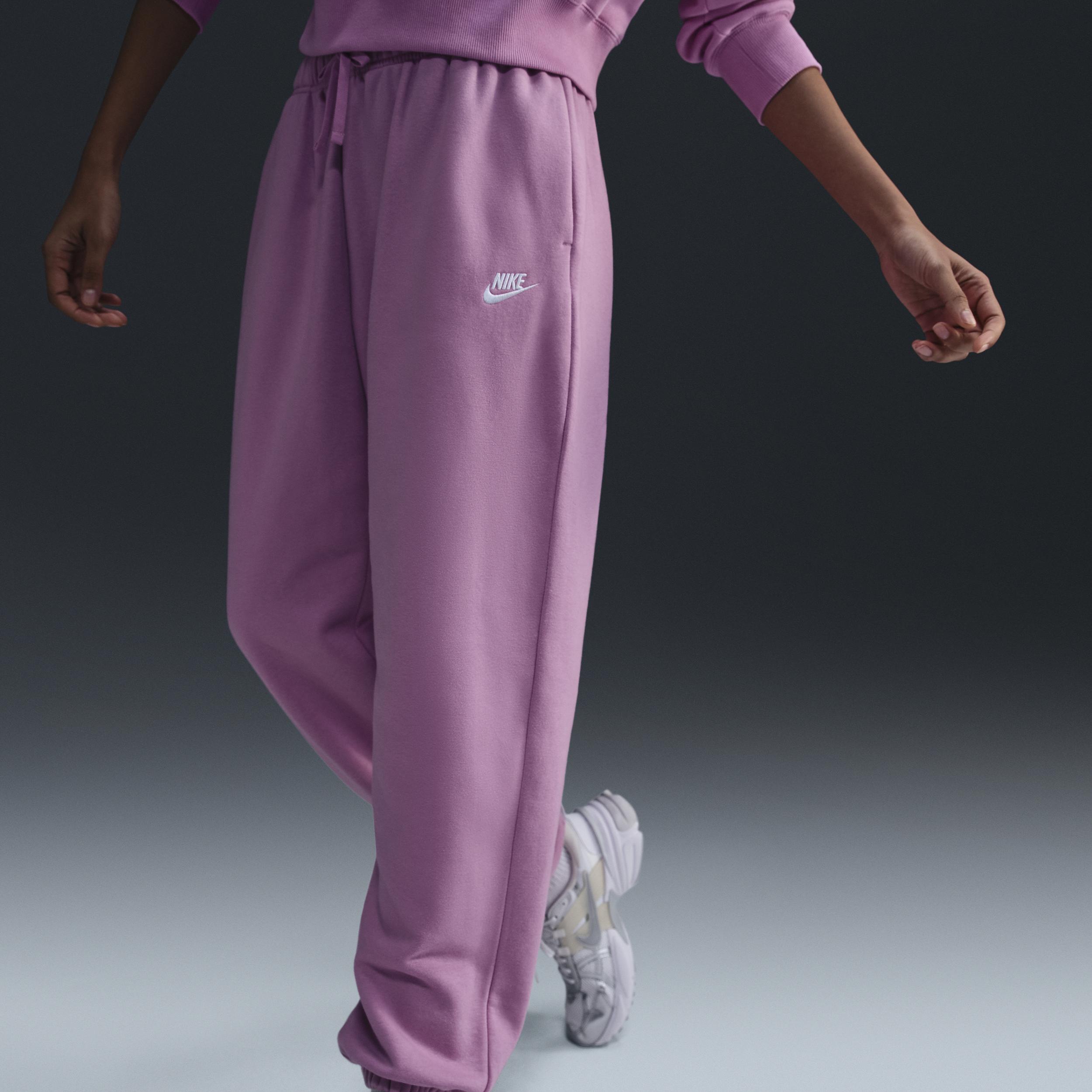 Womens Nike Sportswear Club Fleece Mid-Rise Oversized Sweatpants Product Image