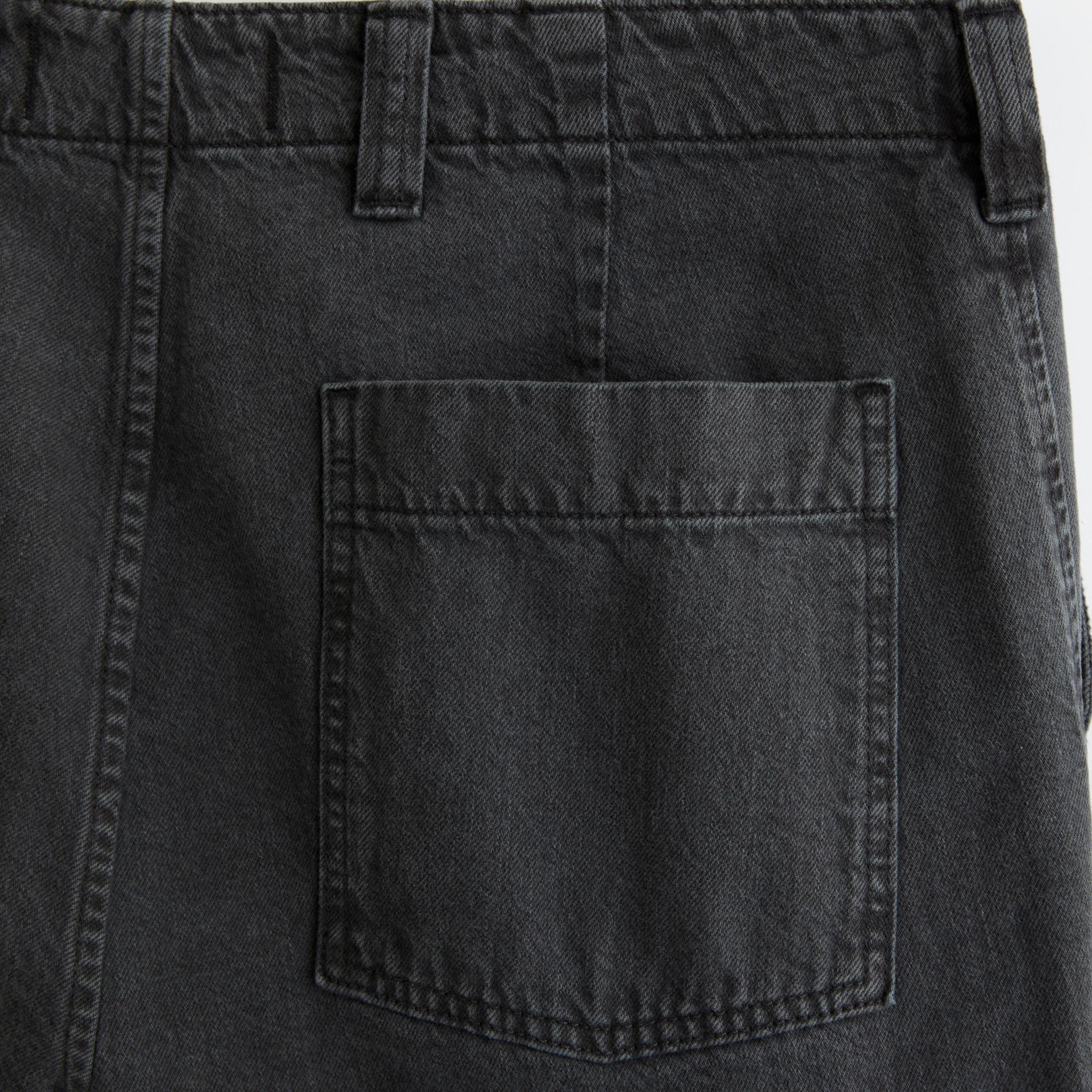 Lightweight Loose Jean Product Image