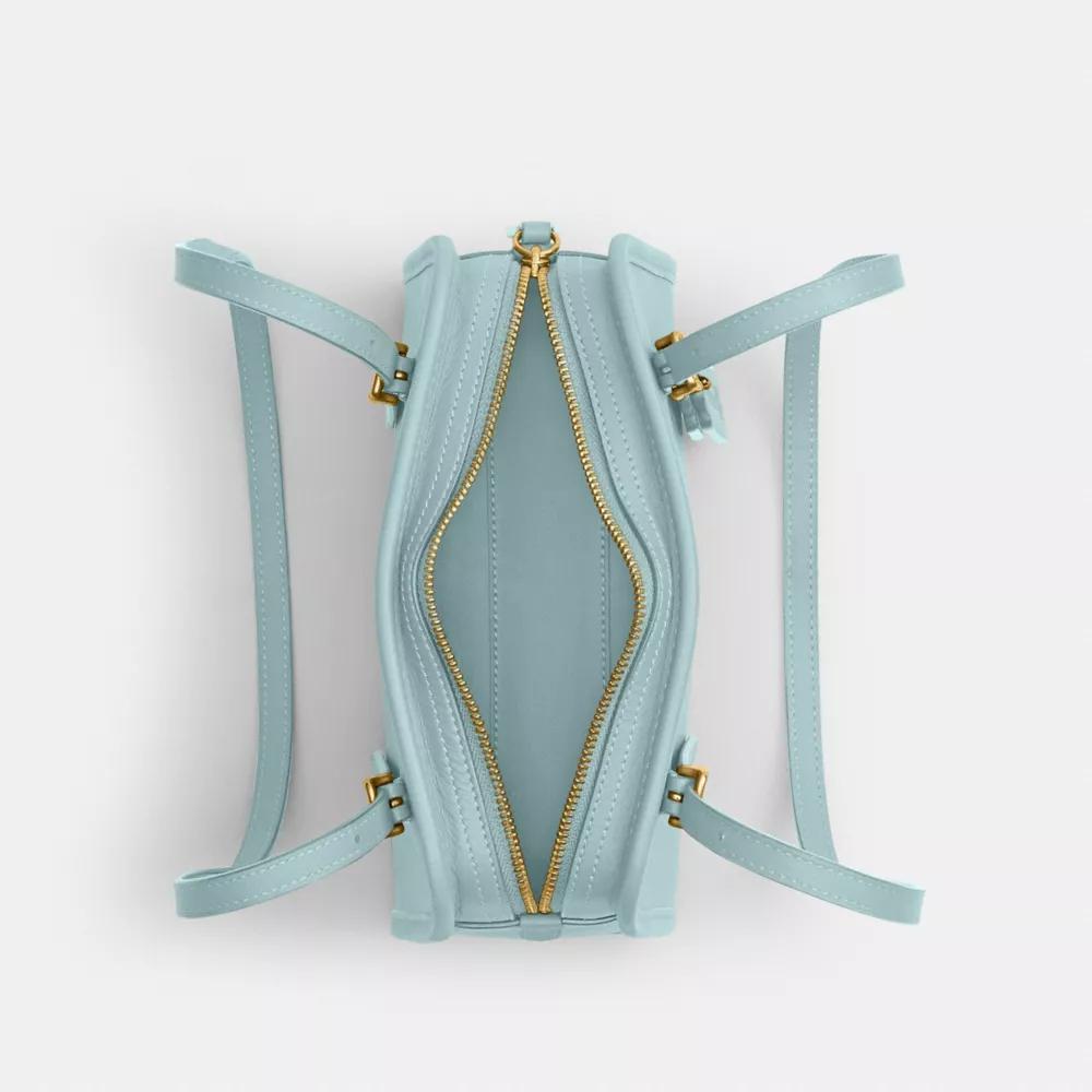 Swing Zip Bag 20 Product Image