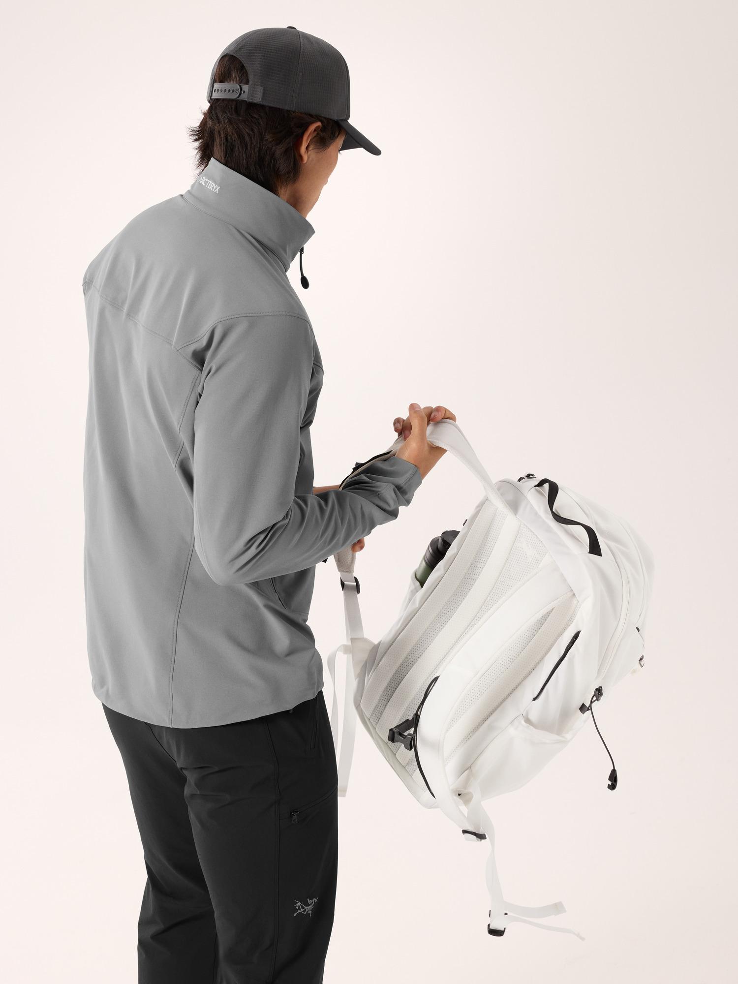 Mantis 26 Backpack Product Image