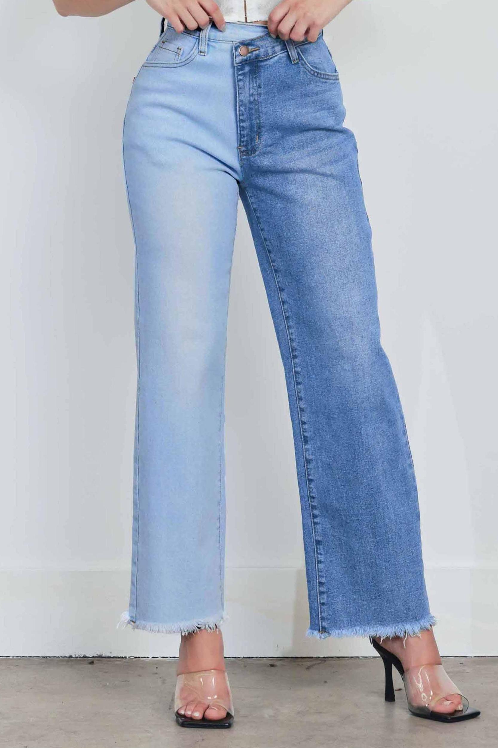 Two Faces Wide Leg Jeans Product Image