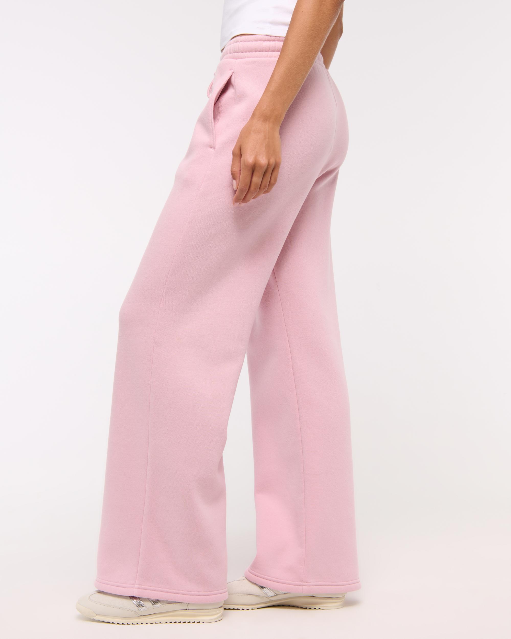 Essential Wide Leg Sunday Sweatpant Product Image