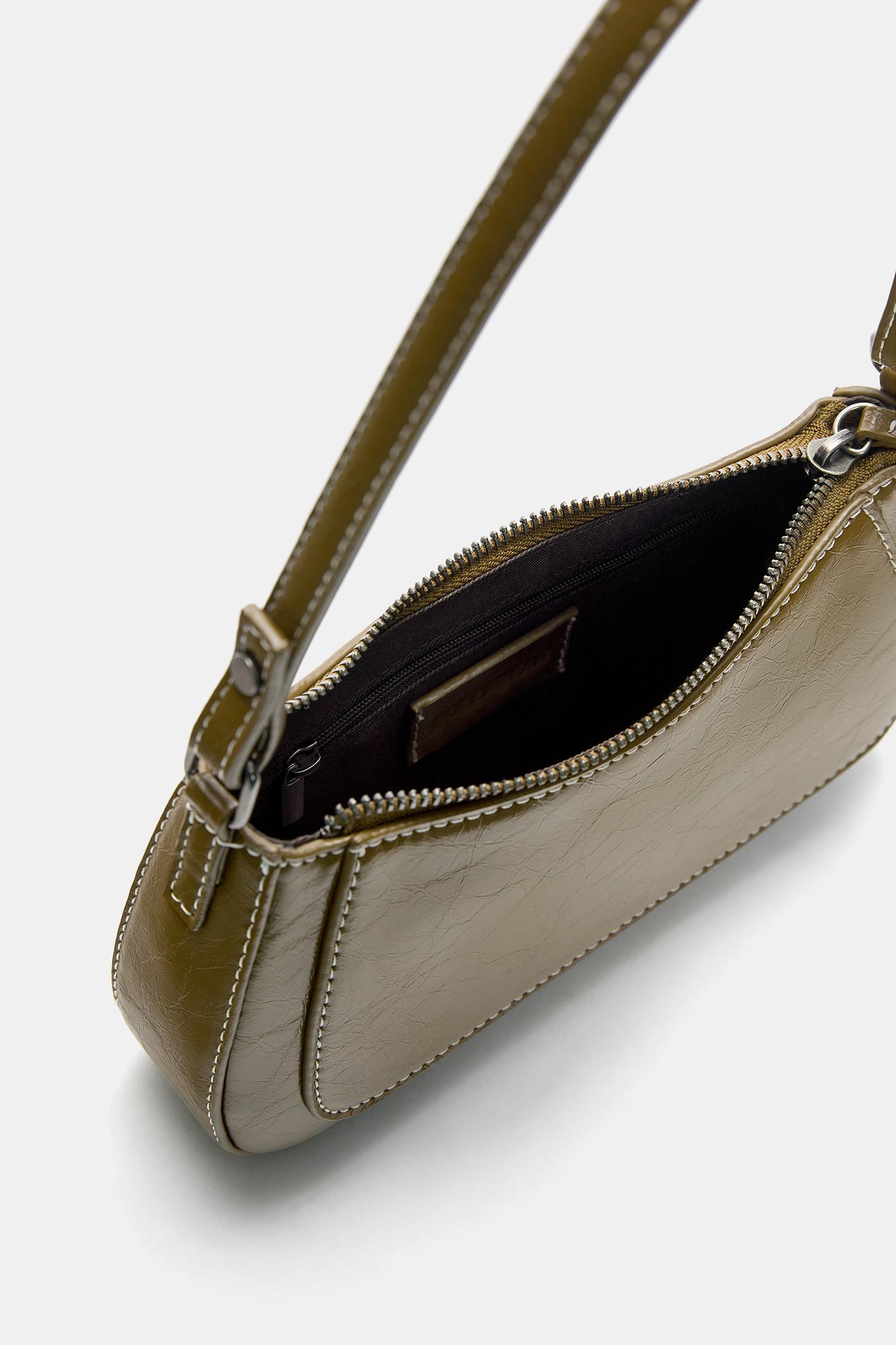 Shoulder bag with seams Product Image