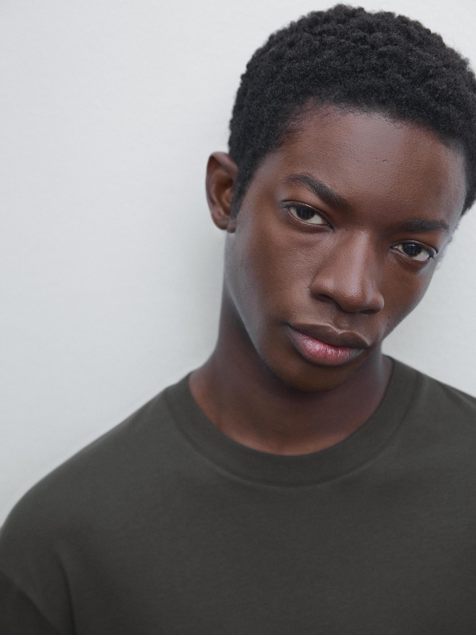 Long sleeve medium weight cotton T-shirt Product Image