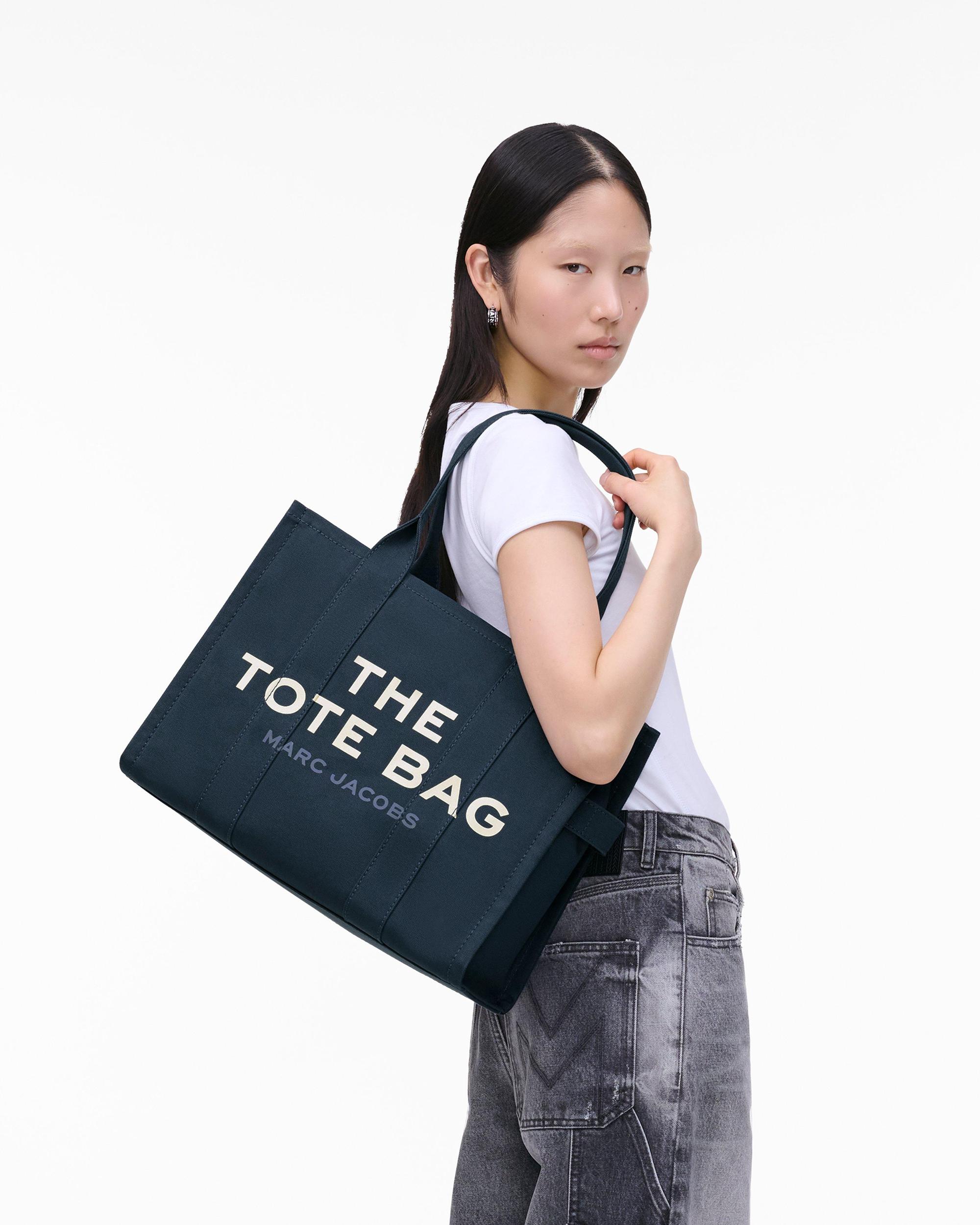 The Canvas Large Tote Bag Product Image