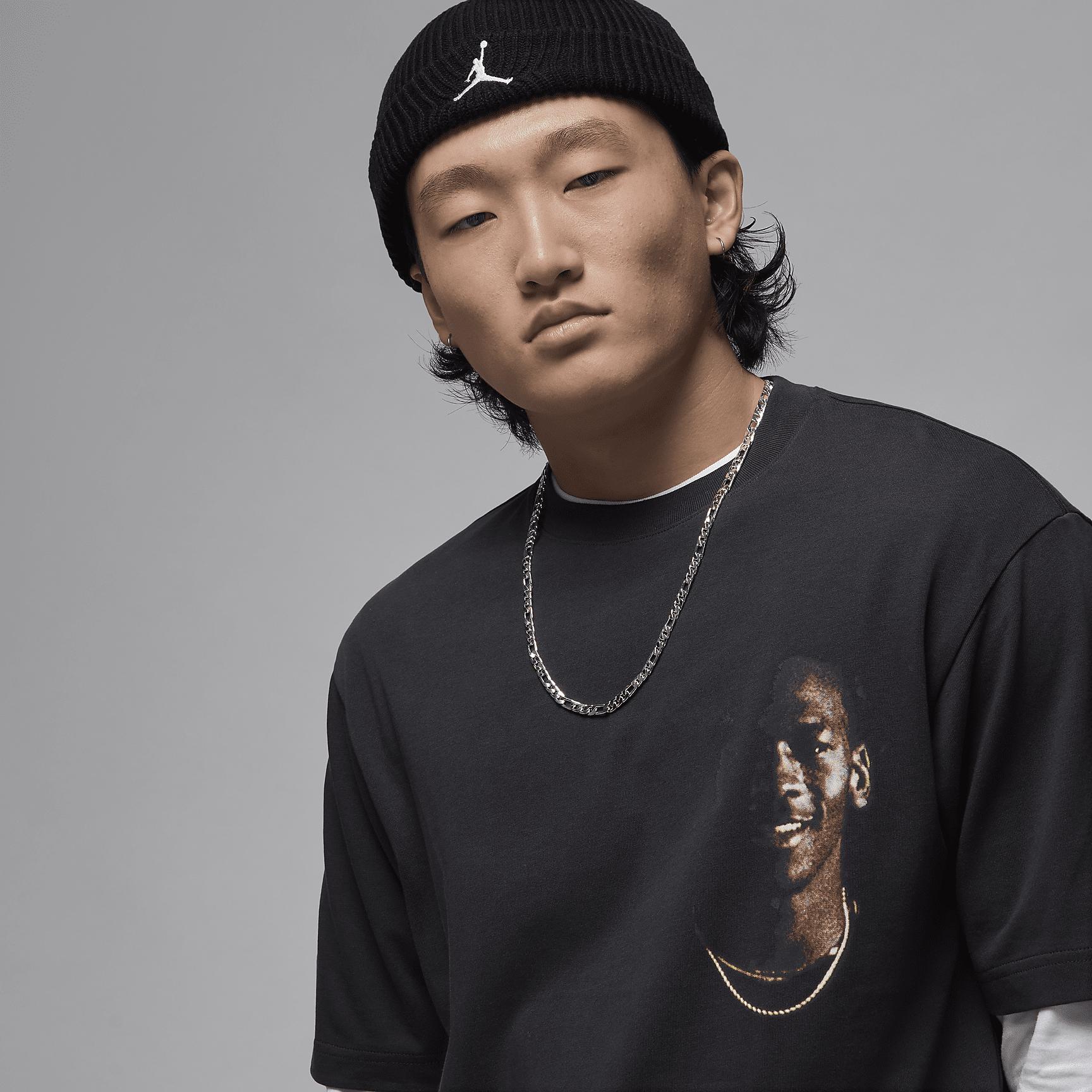 Jordan Men's Crew-Neck T-Shirt Product Image