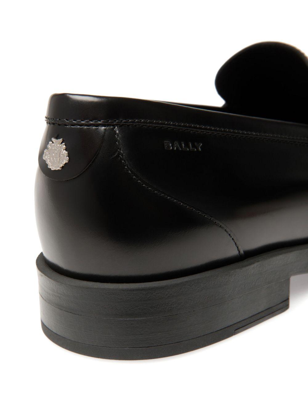 logo-plaque loafers Product Image