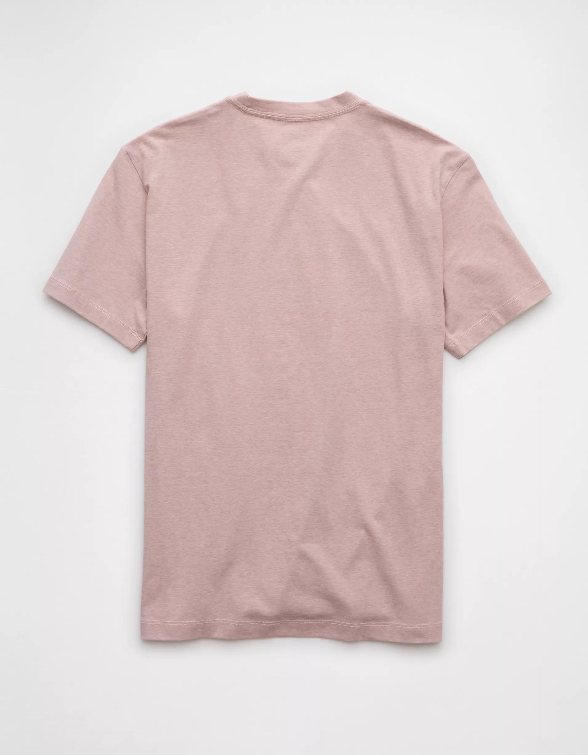 AE 24/7 Club T-Shirt Product Image