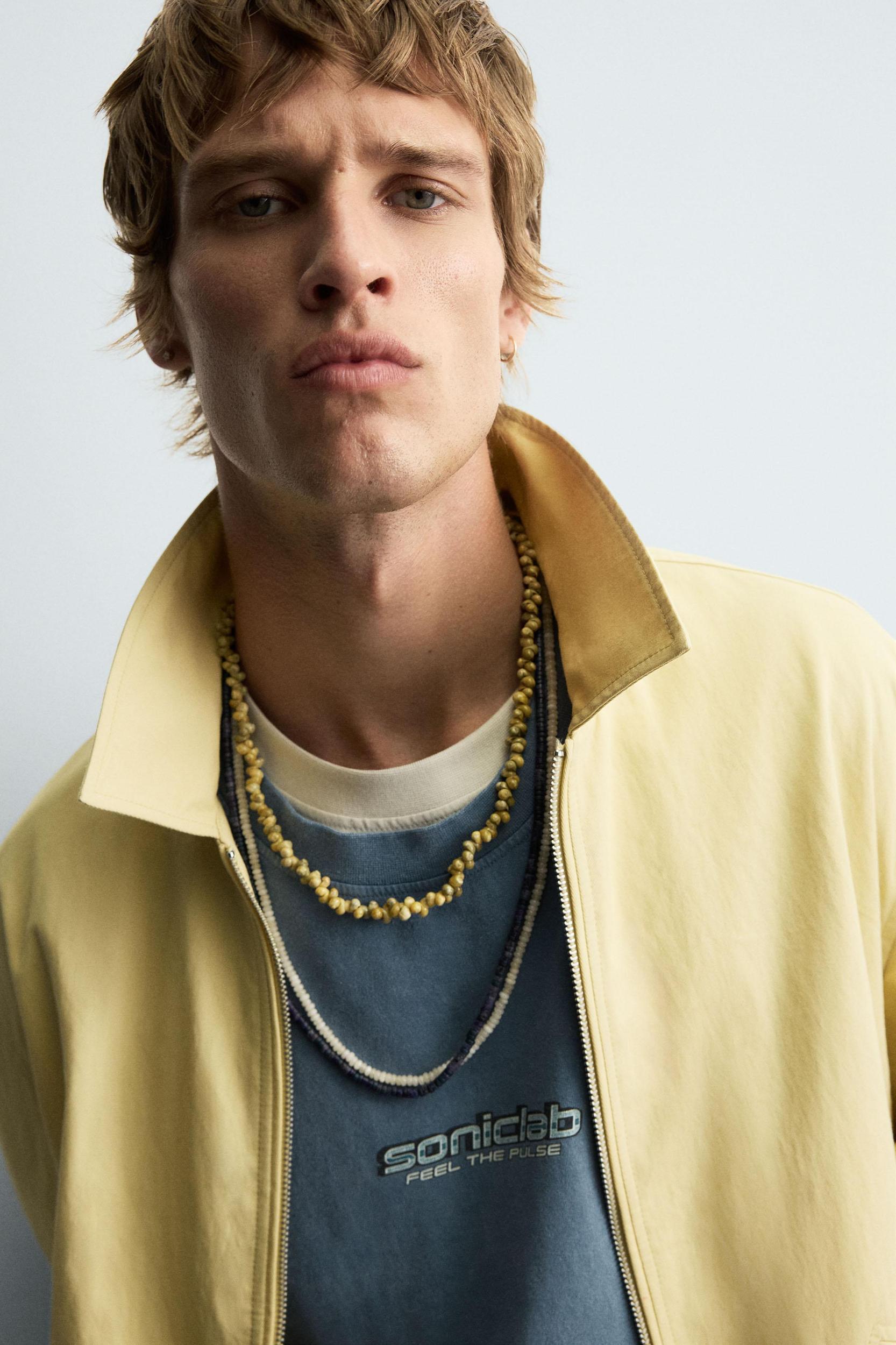 WASHED GRAPHIC T-SHIRT Product Image