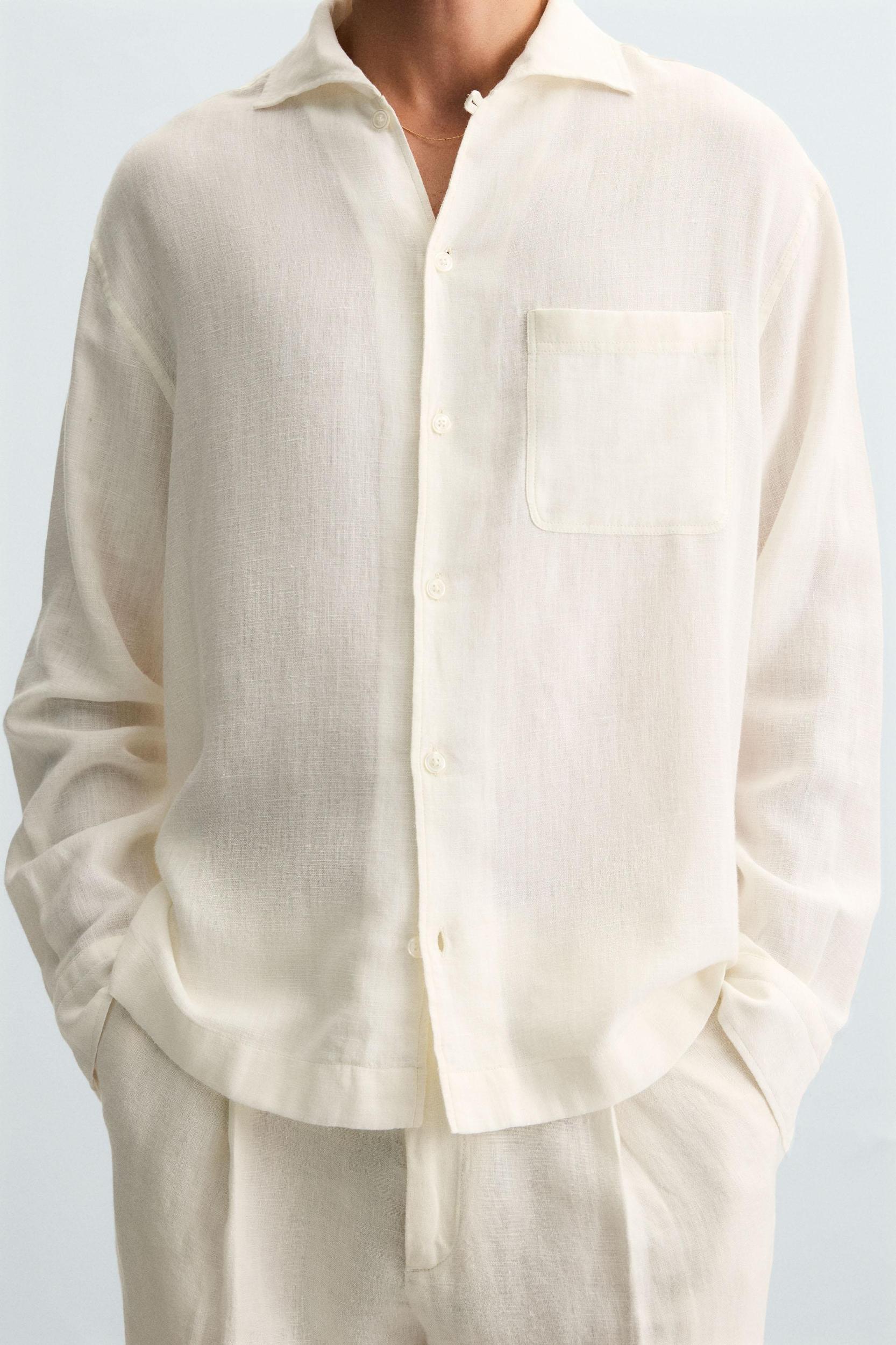 FLOWY REGULAR FIT SHIRT Product Image