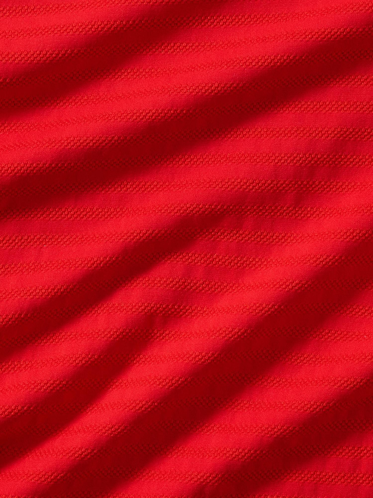 Momentum Seamless Tee Product Image