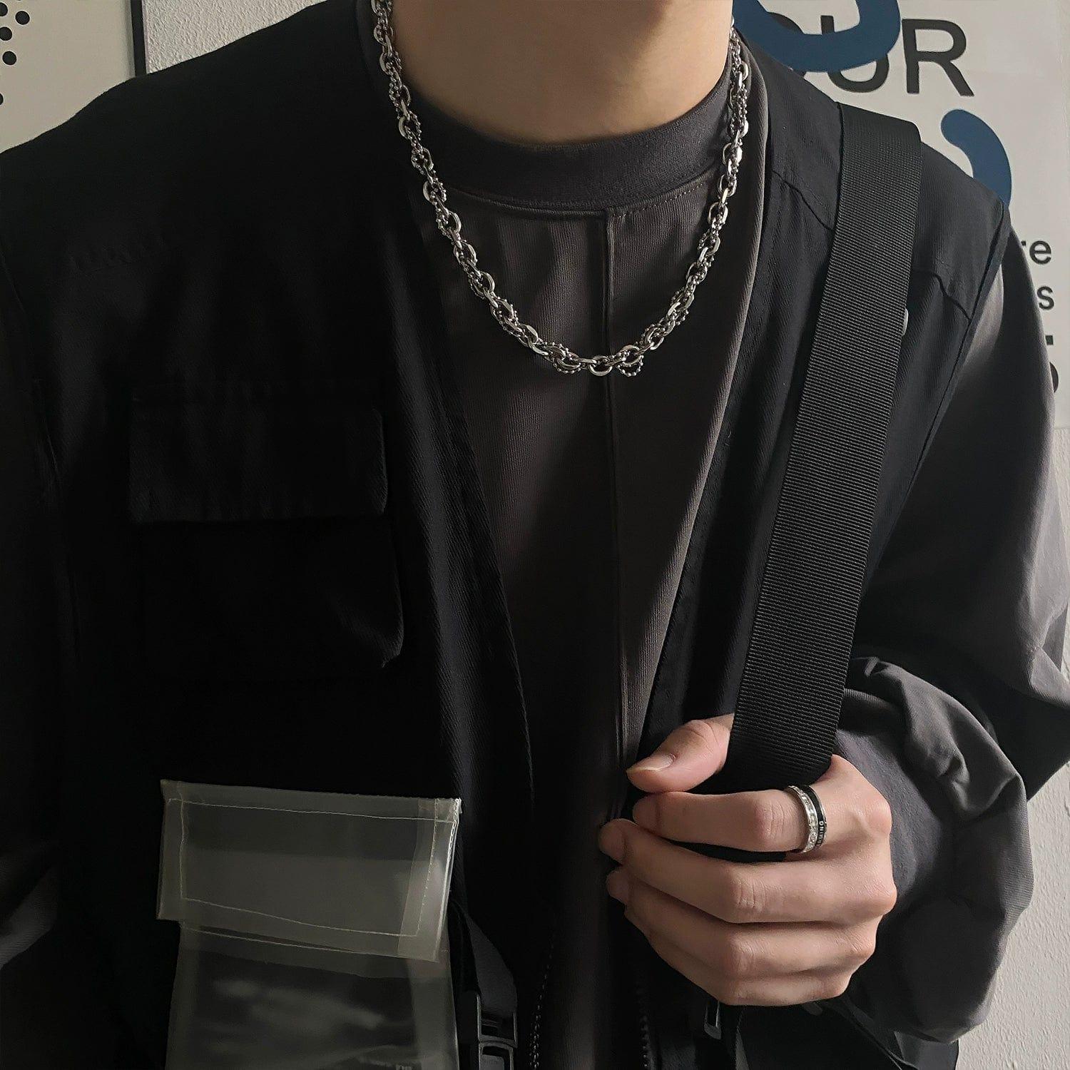 WRAPPED CHAIN NECKLACE Product Image