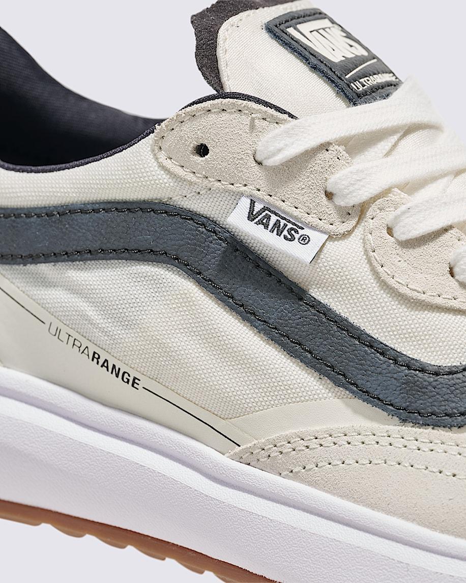 UltraRange 2.0 Shoe in Off White / Black| Vans US Product Image