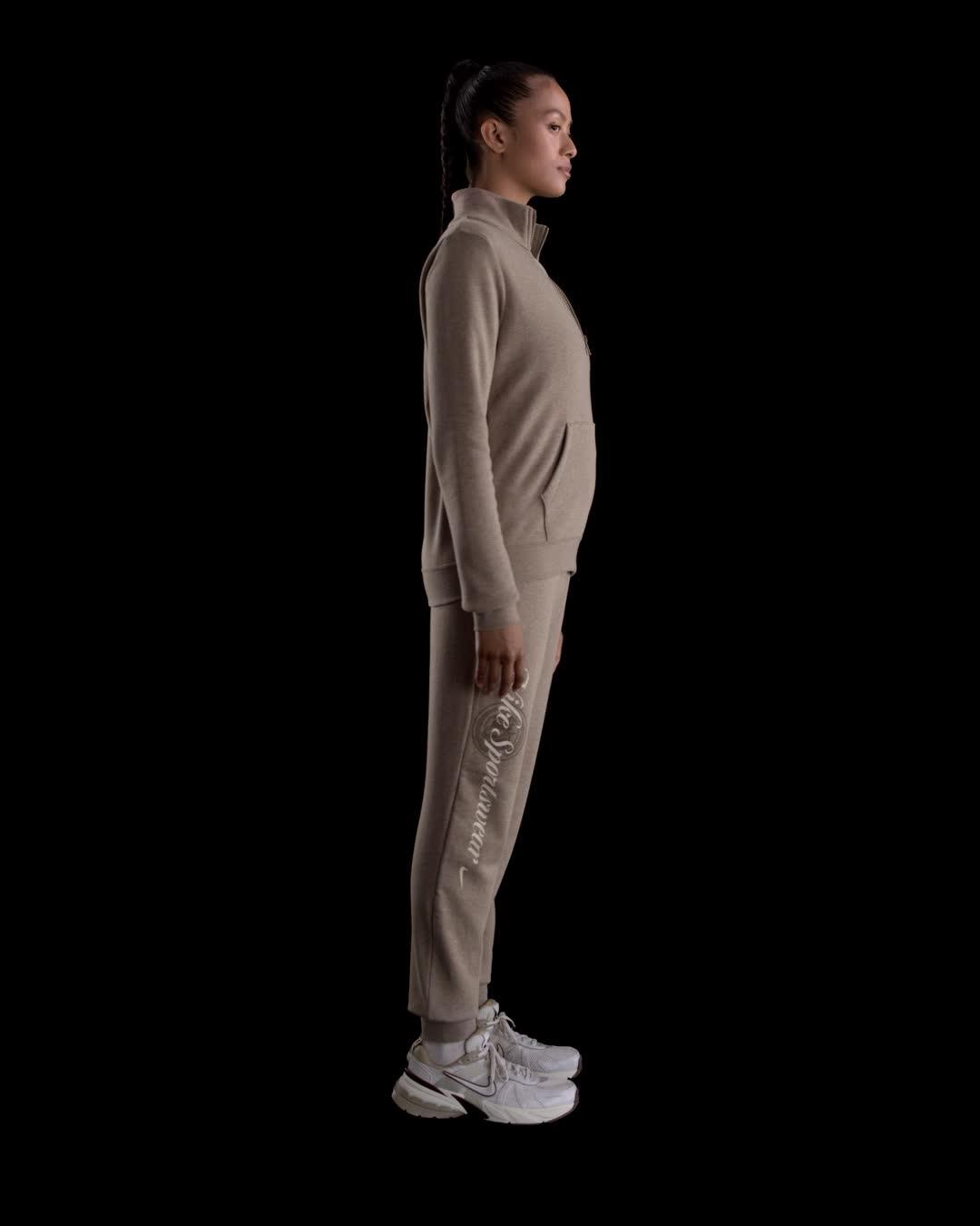 Womens Nike Sportswear Club Fleece 1/2-Zip Sweatshirt | DQ5838-214 Product Image