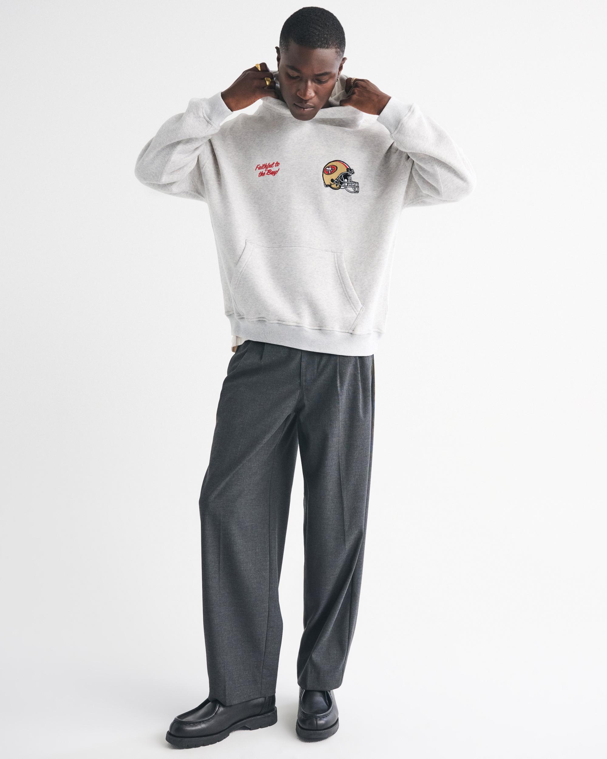 Chicago Bears Graphic Popover Hoodie Product Image