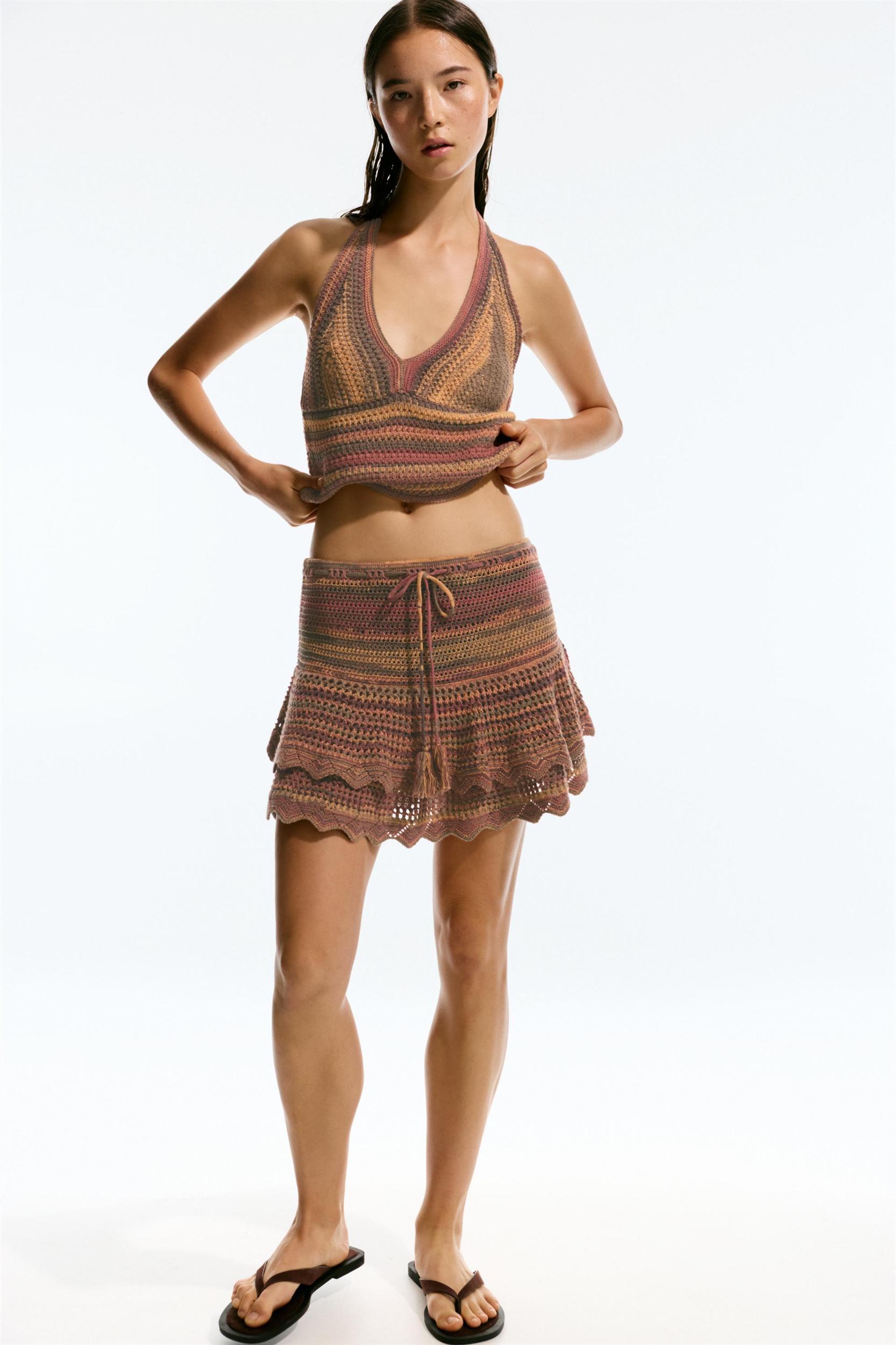 Ruffled crochet mini skirt Product Image