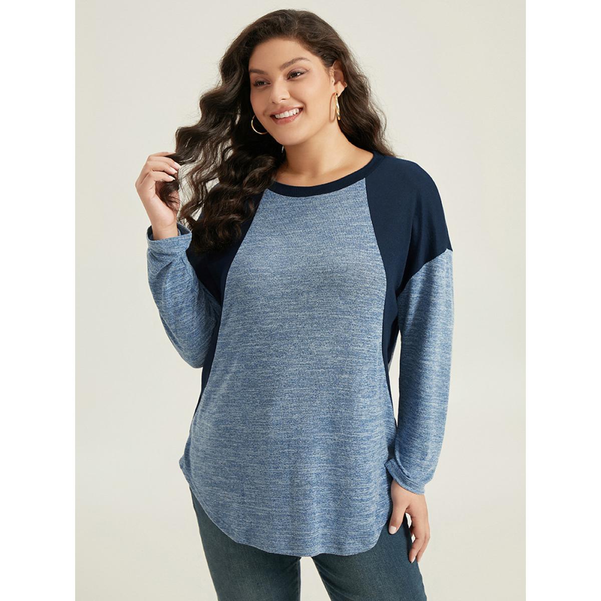 Plus Size Heather Patchwork Round Neck Curved Hem T-shirt Blue Women Elegant Contrast Plain Round Neck Dailywear T-shirts BloomChic 26/4X Product Image