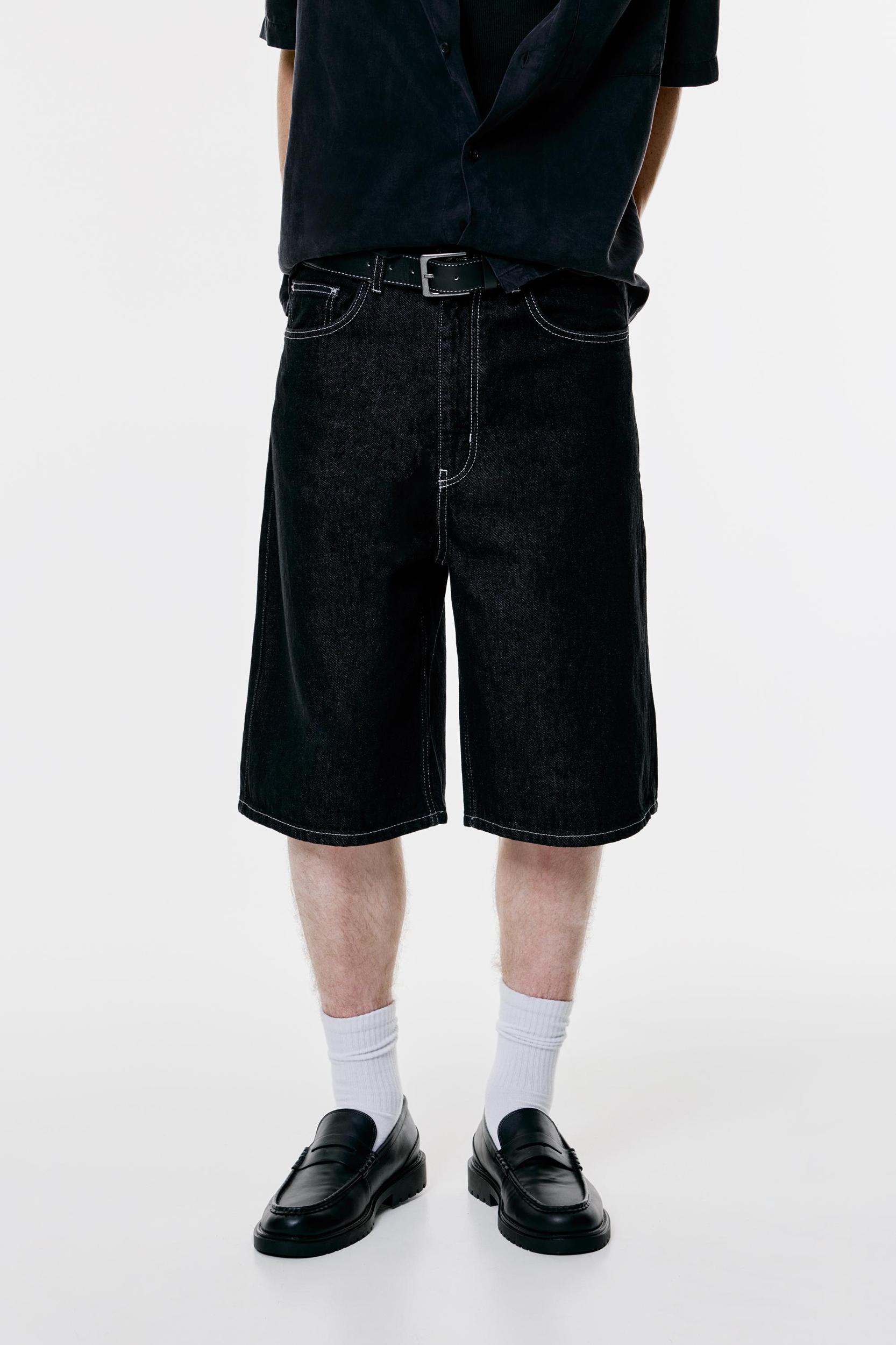 Black skater Bermuda shorts Product Image
