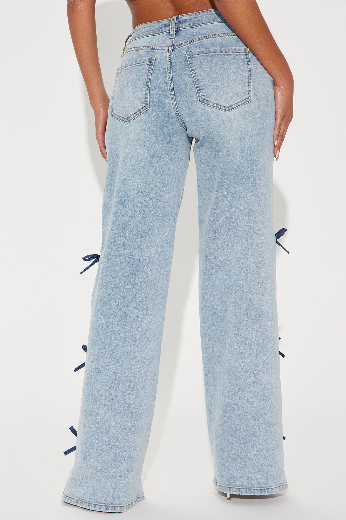 Tall Catch My Drift Stretch Bow Split Hem Jeans - Light Wash Product Image