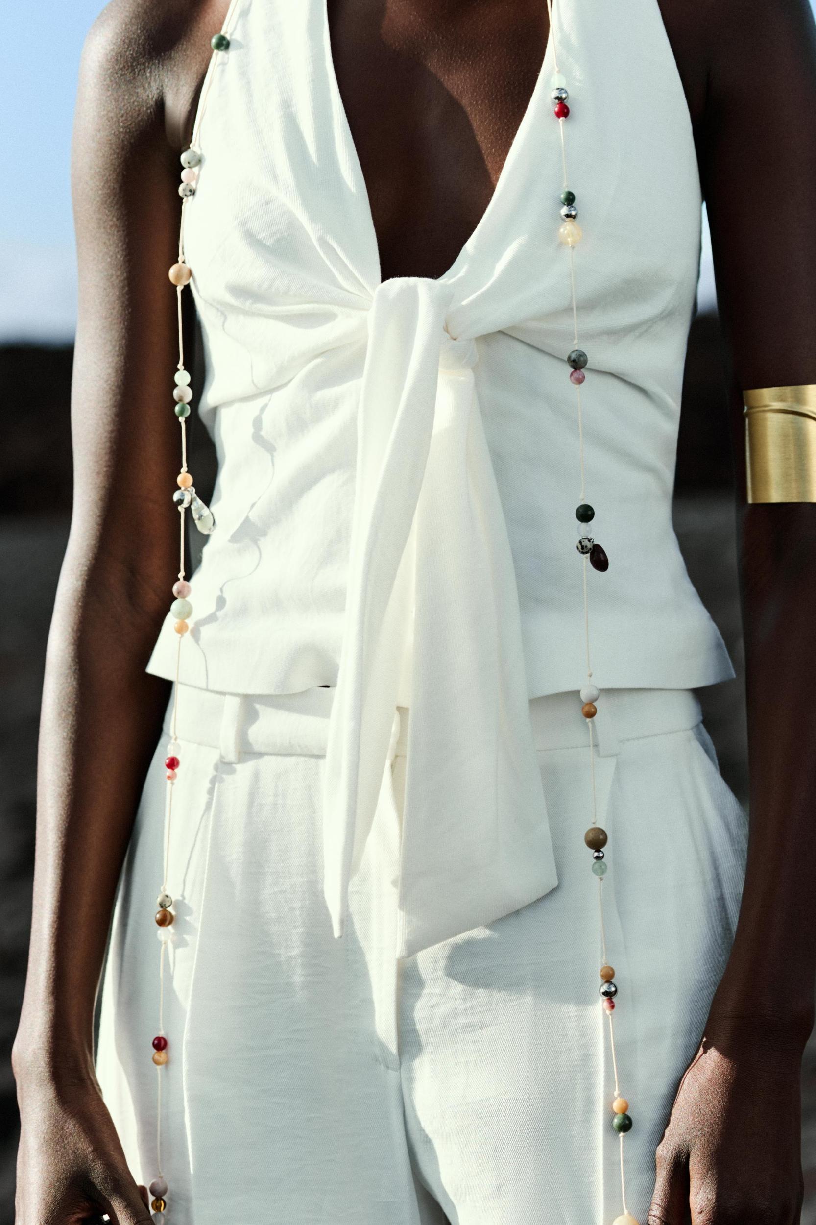 KNOT HALTER VEST Product Image