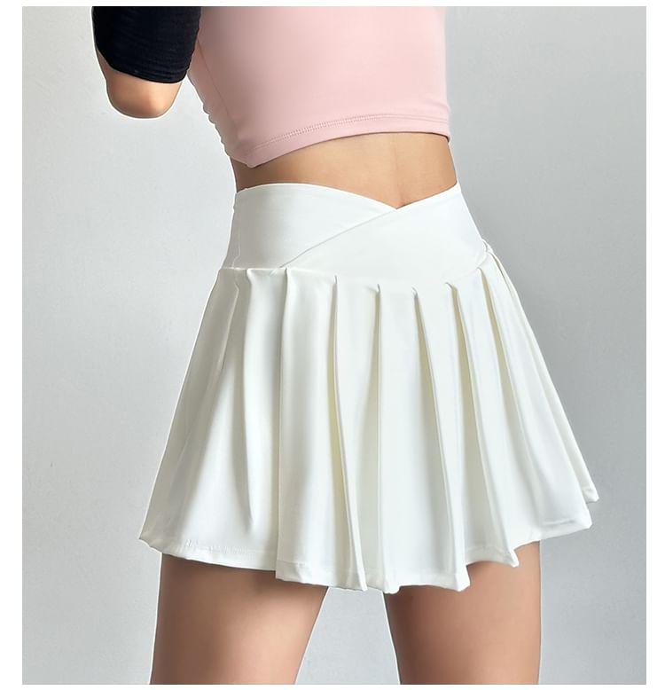 High Waist Sport Plain Pleated Skorts Product Image
